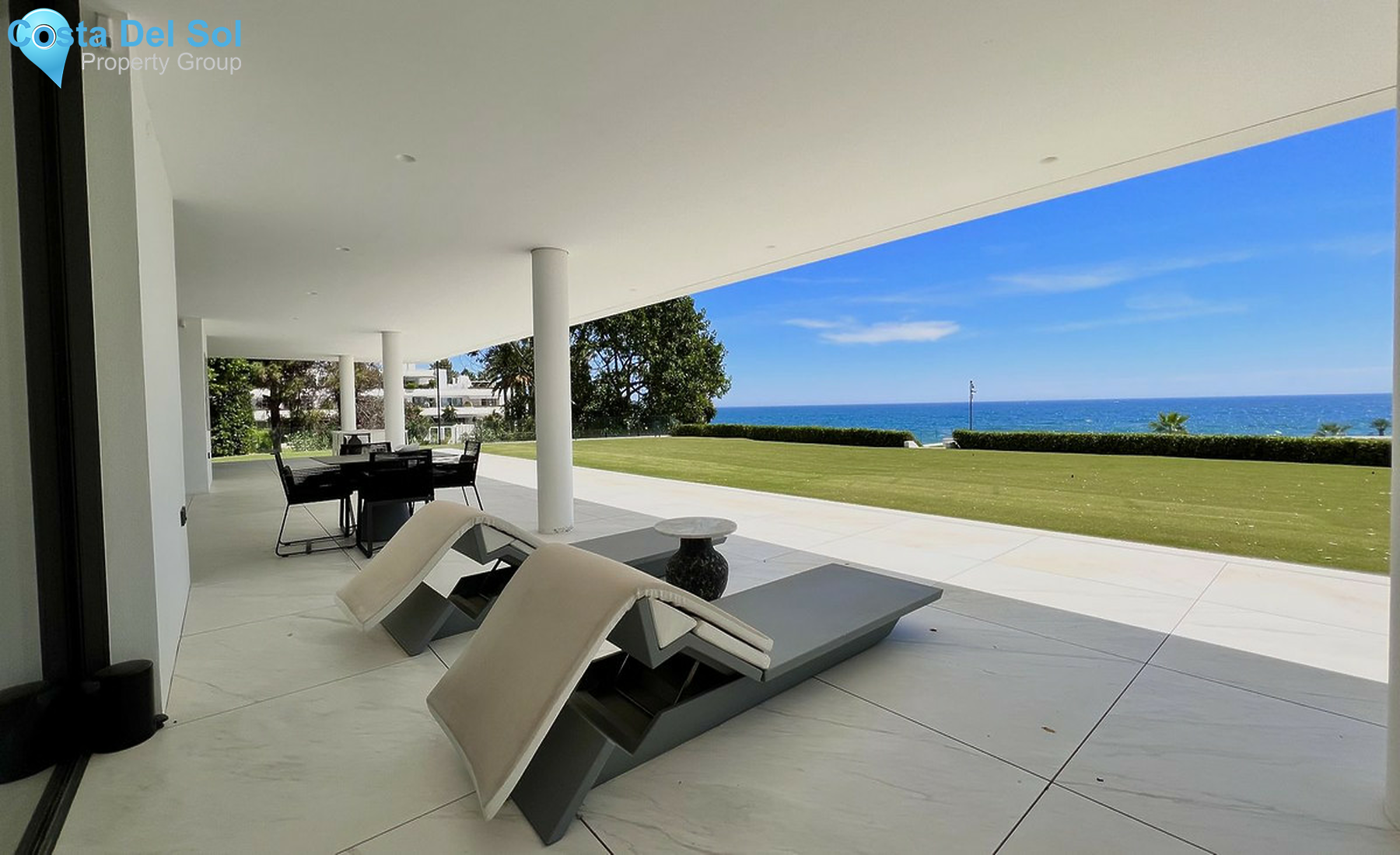 Ground Floor Apartment in New Golden Mile-1407501