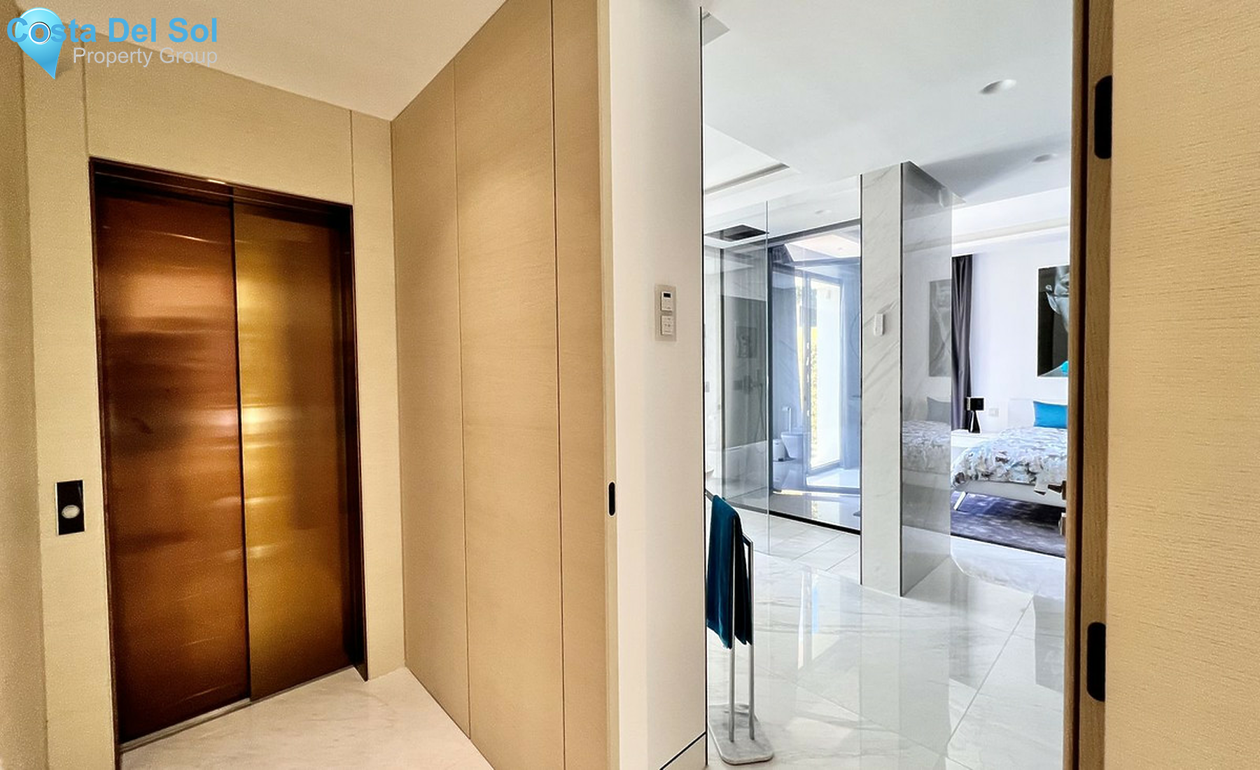 Ground Floor Apartment in New Golden Mile-1407504