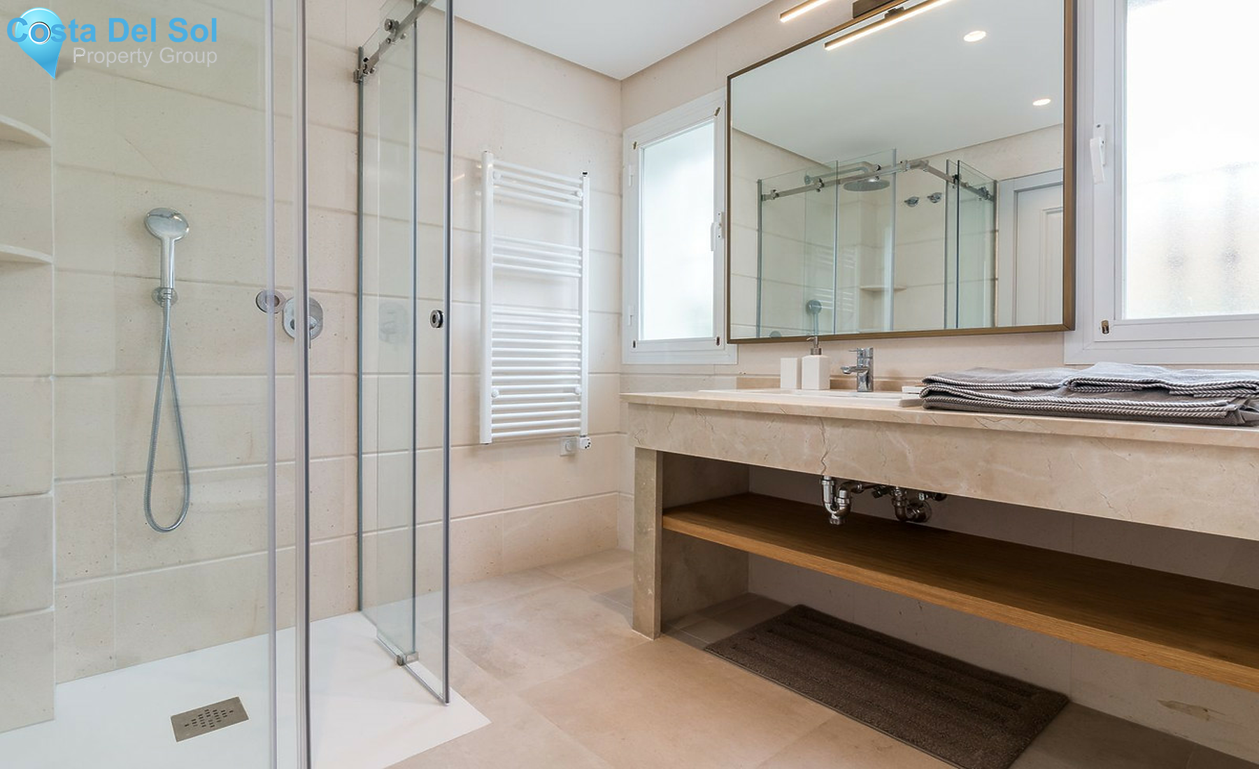 Ground Floor Apartment in New Golden Mile-1501281