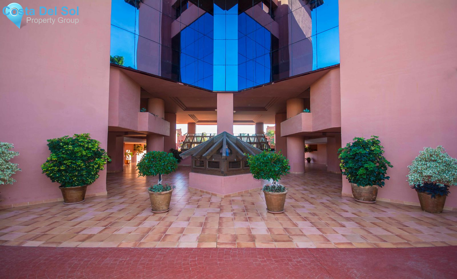 Ground Floor Apartment in New Golden Mile-1152139