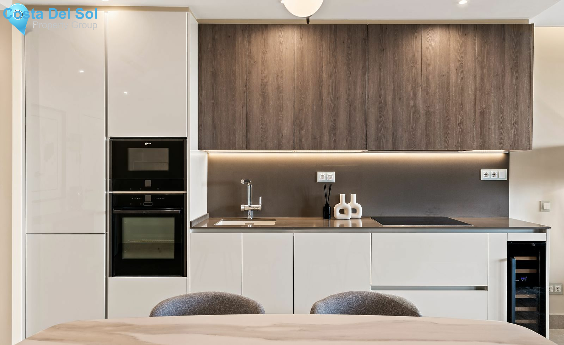 Ground Floor Apartment in New Golden Mile-1427143