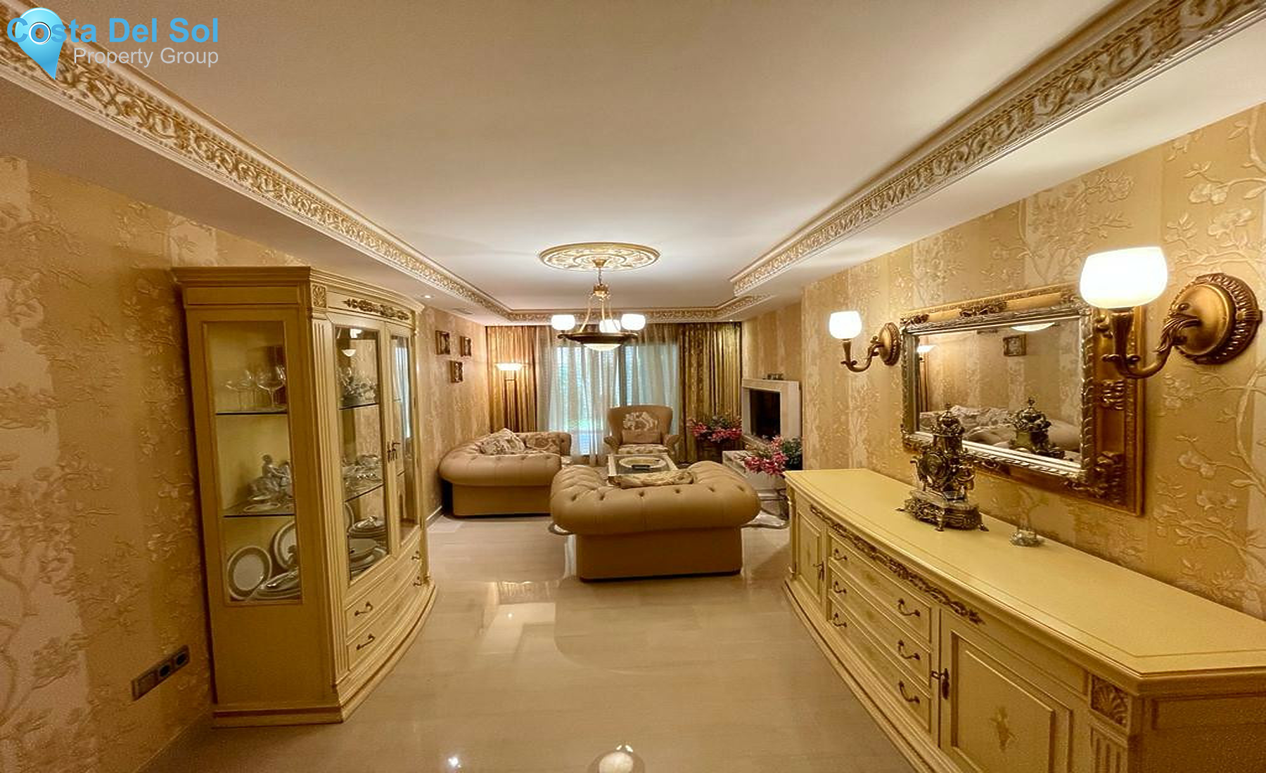 Ground Floor Apartment in Nueva Andalucía-1306737