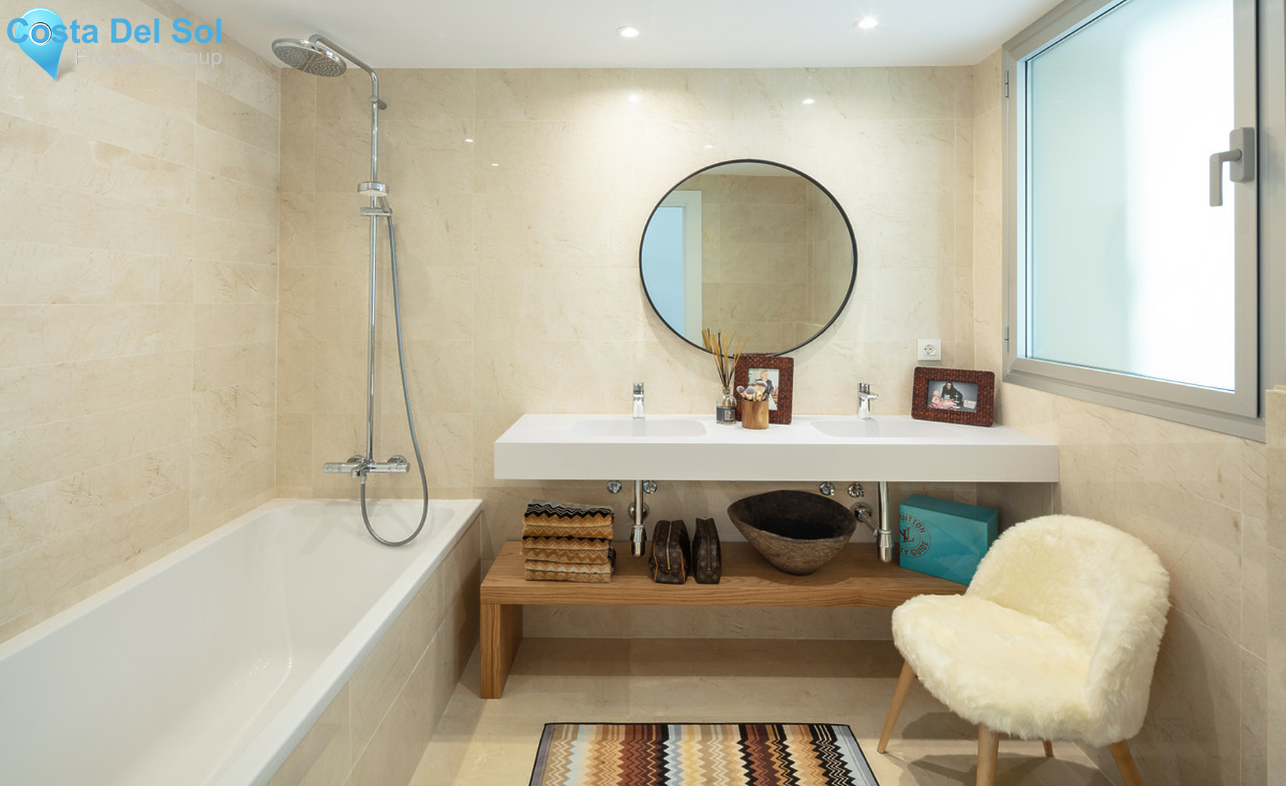 Ground Floor Apartment in Nueva Andalucía-1342237