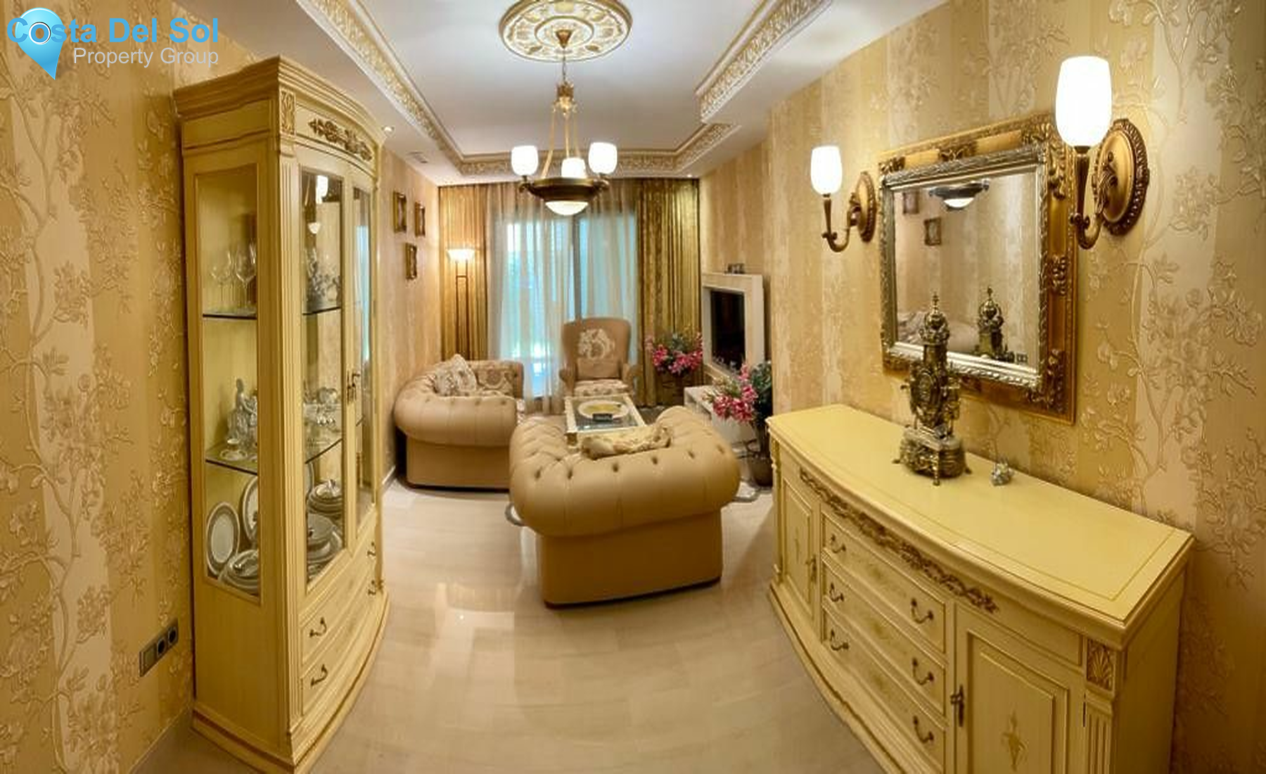 Ground Floor Apartment in Nueva Andalucía-1216504