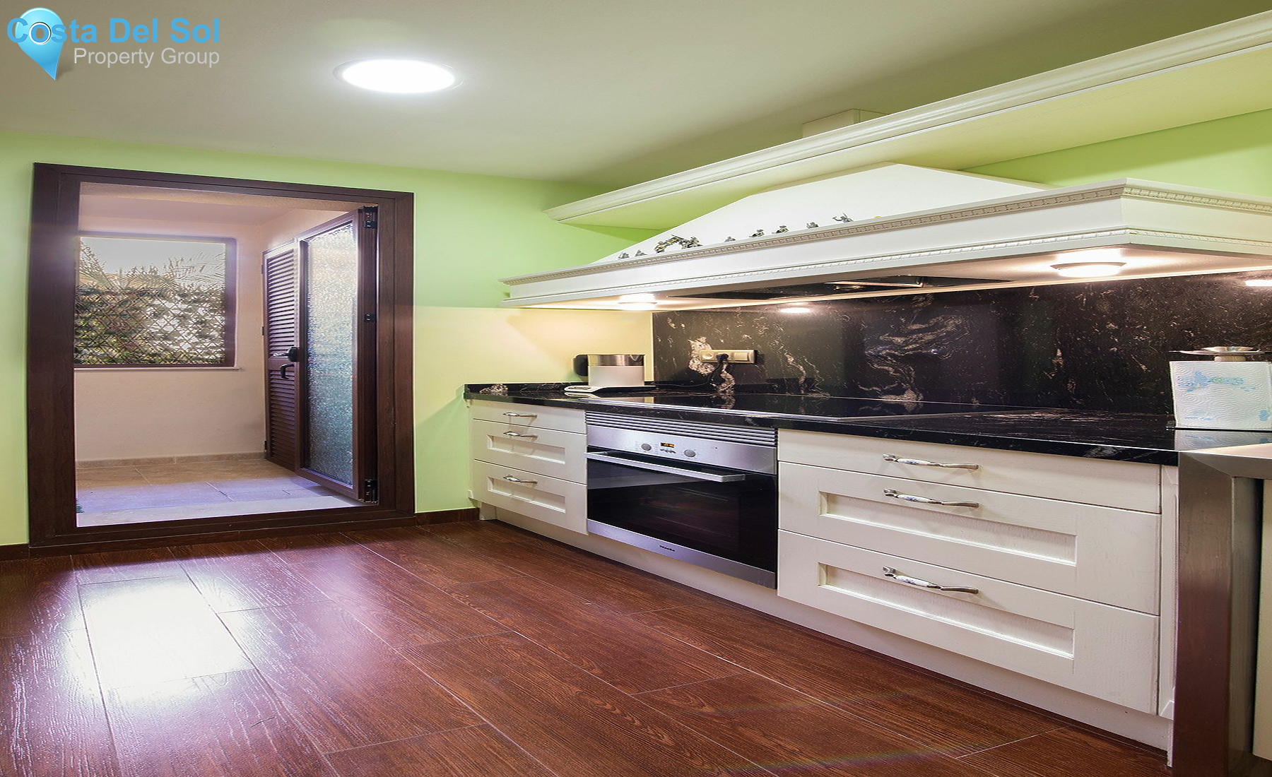 Ground Floor Apartment in Nueva Andalucía-1216509