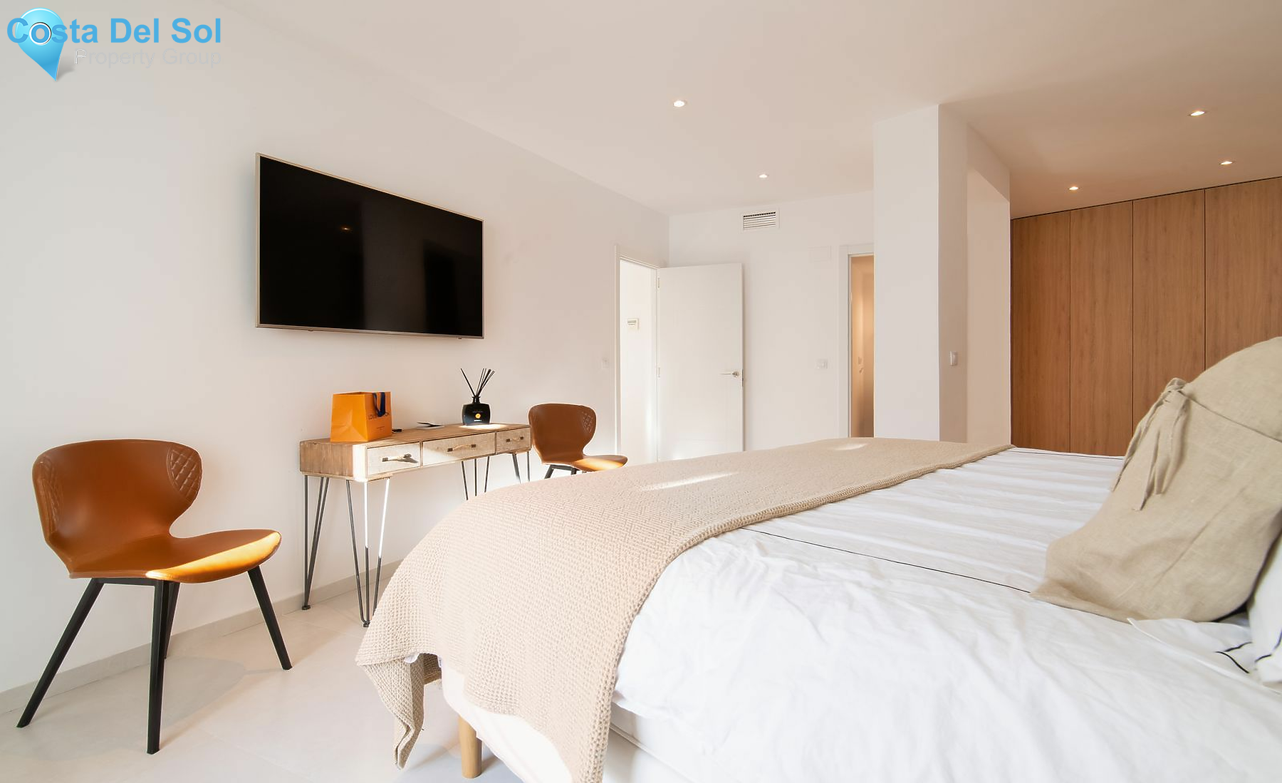 Ground Floor Apartment in Nueva Andalucía-1472931