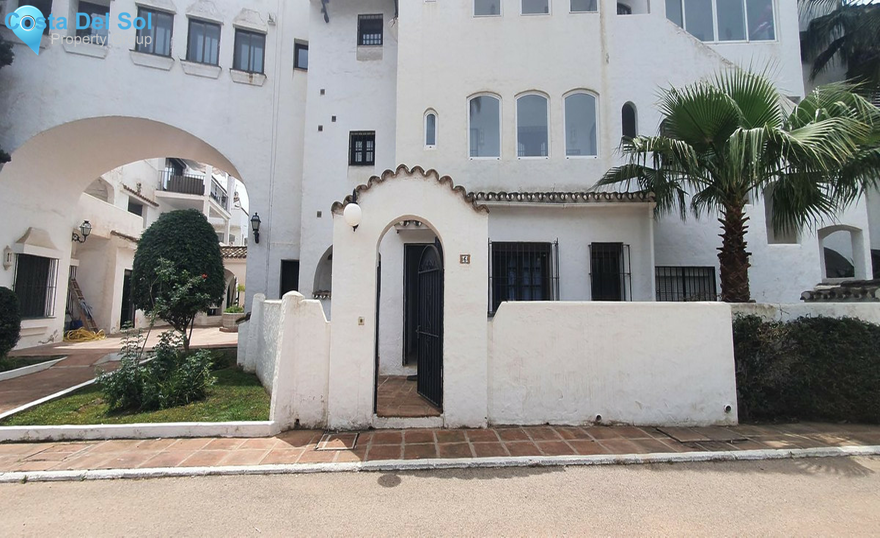 Ground Floor Apartment in Puerto Banús-1504079