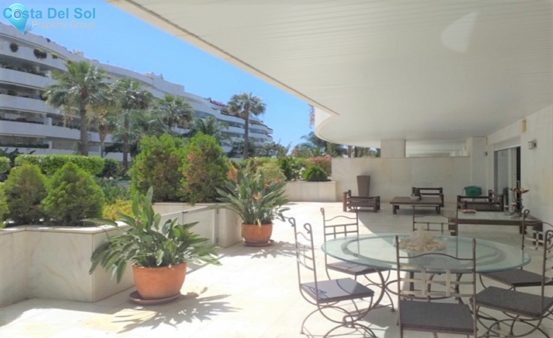 Ground Floor Apartment in Puerto Banús-1202513