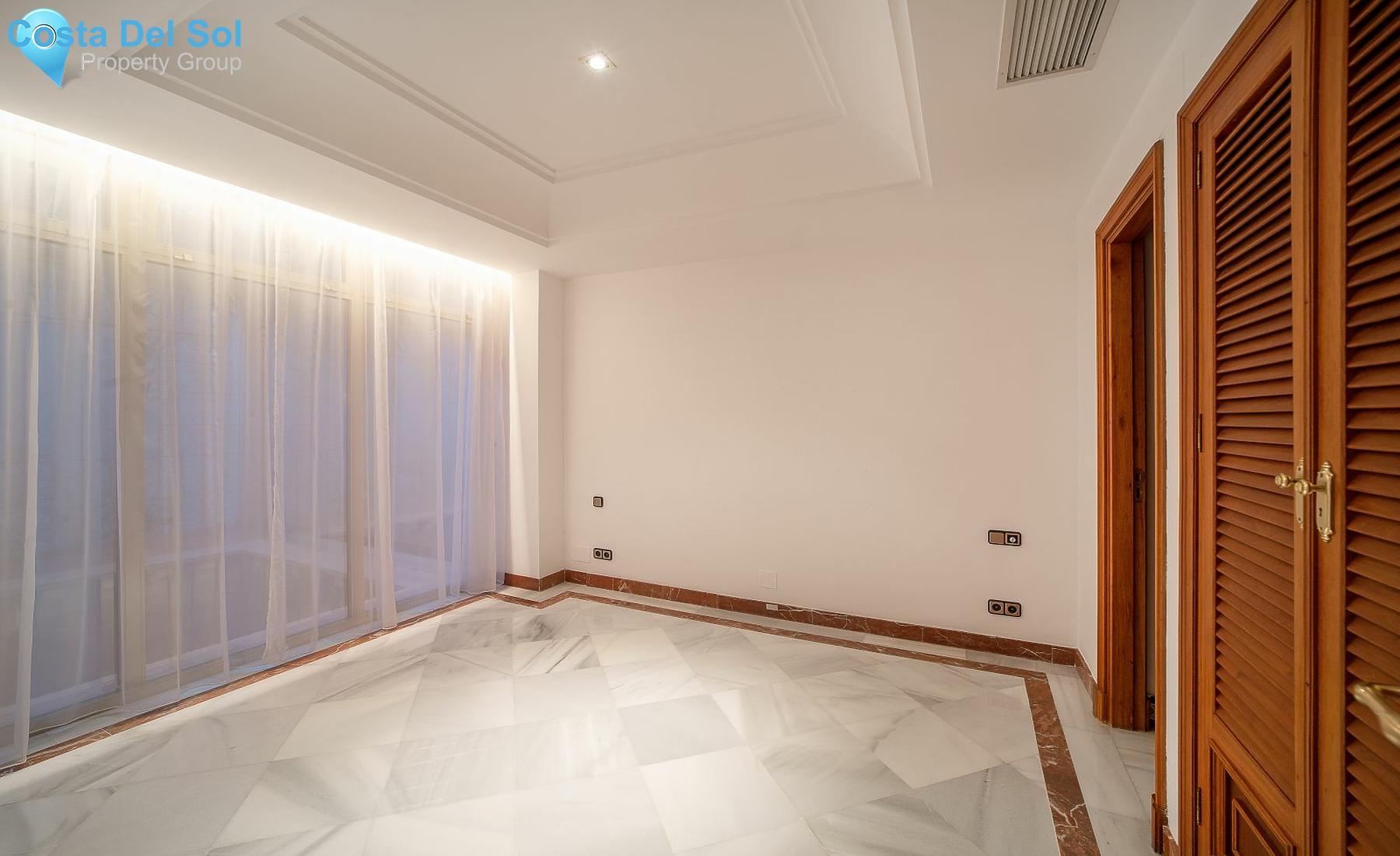 Ground Floor Apartment in Puerto Banús-1204953