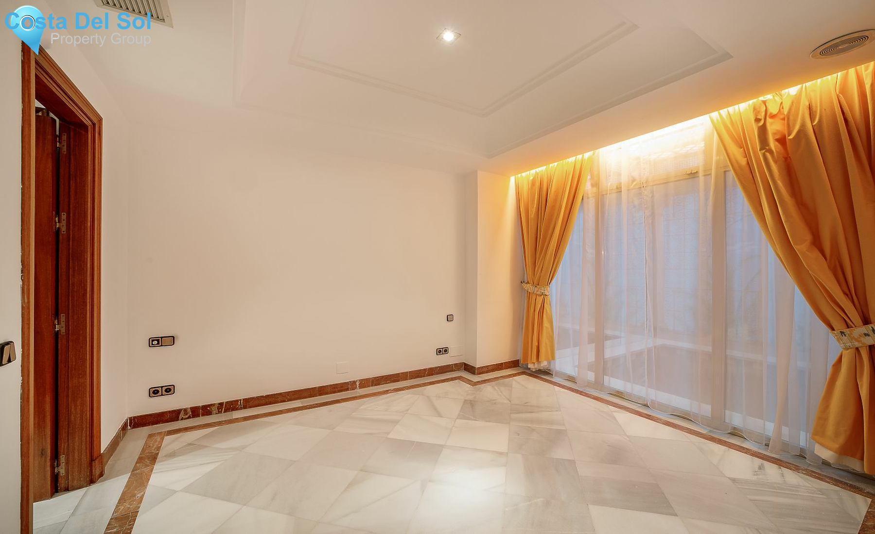 Ground Floor Apartment in Puerto Banús-1204954