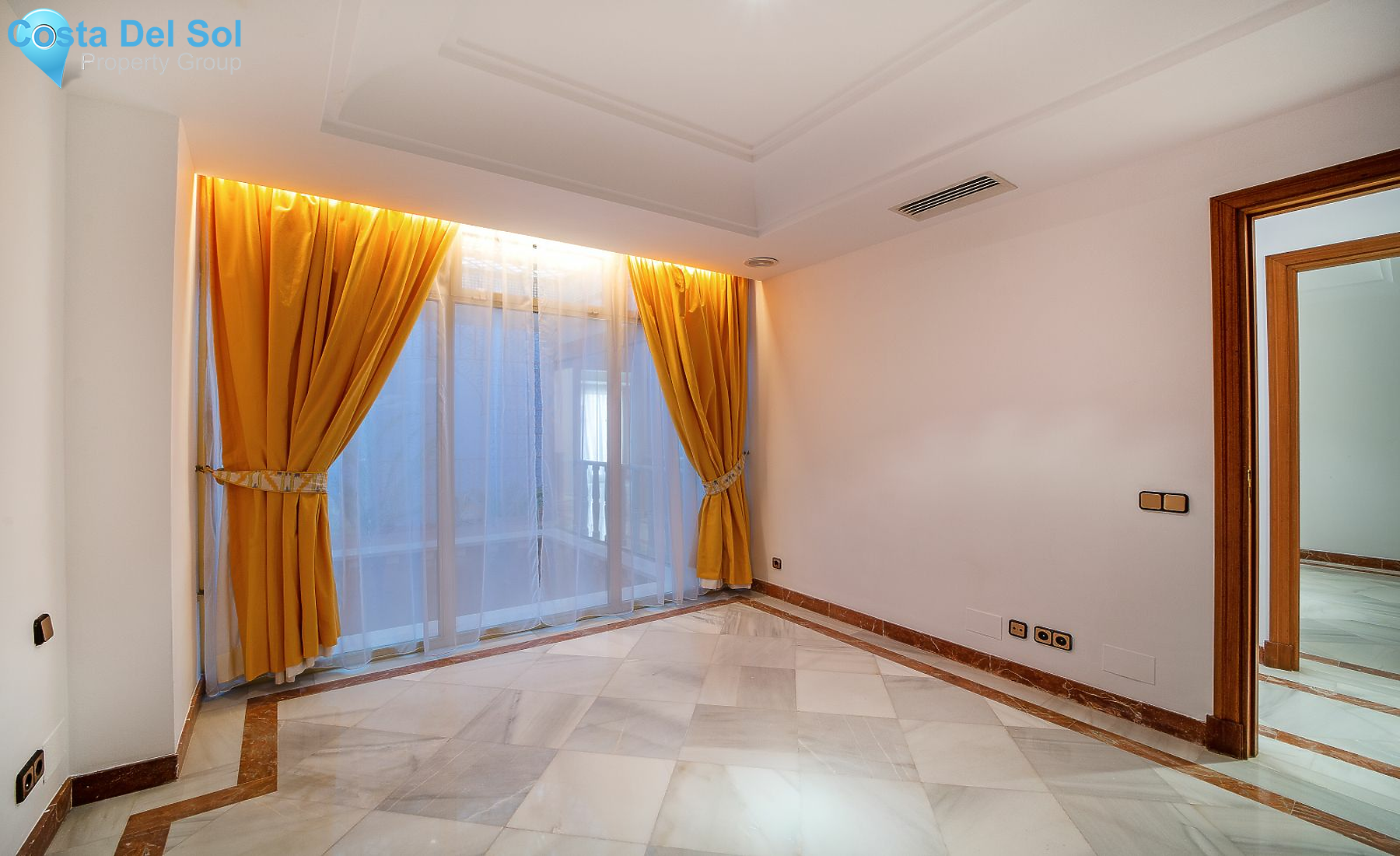 Ground Floor Apartment in Puerto Banús-1204955