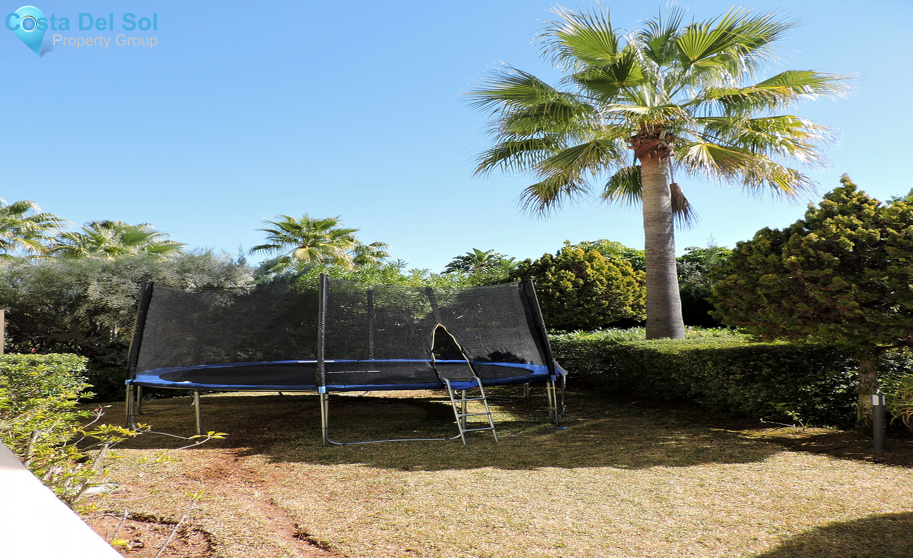 Ground Floor Apartment in The Golden Mile-1262659