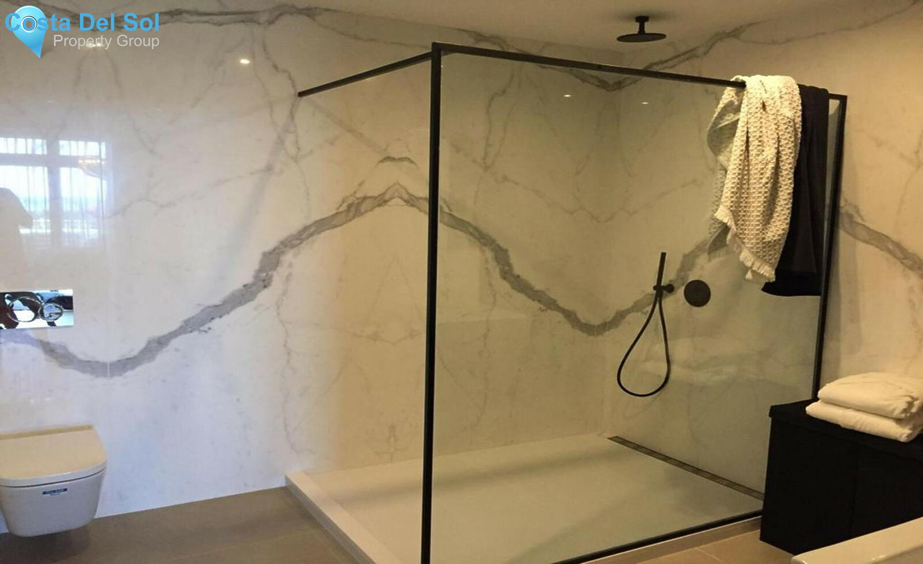 Ground Floor Apartment in The Golden Mile-1298527