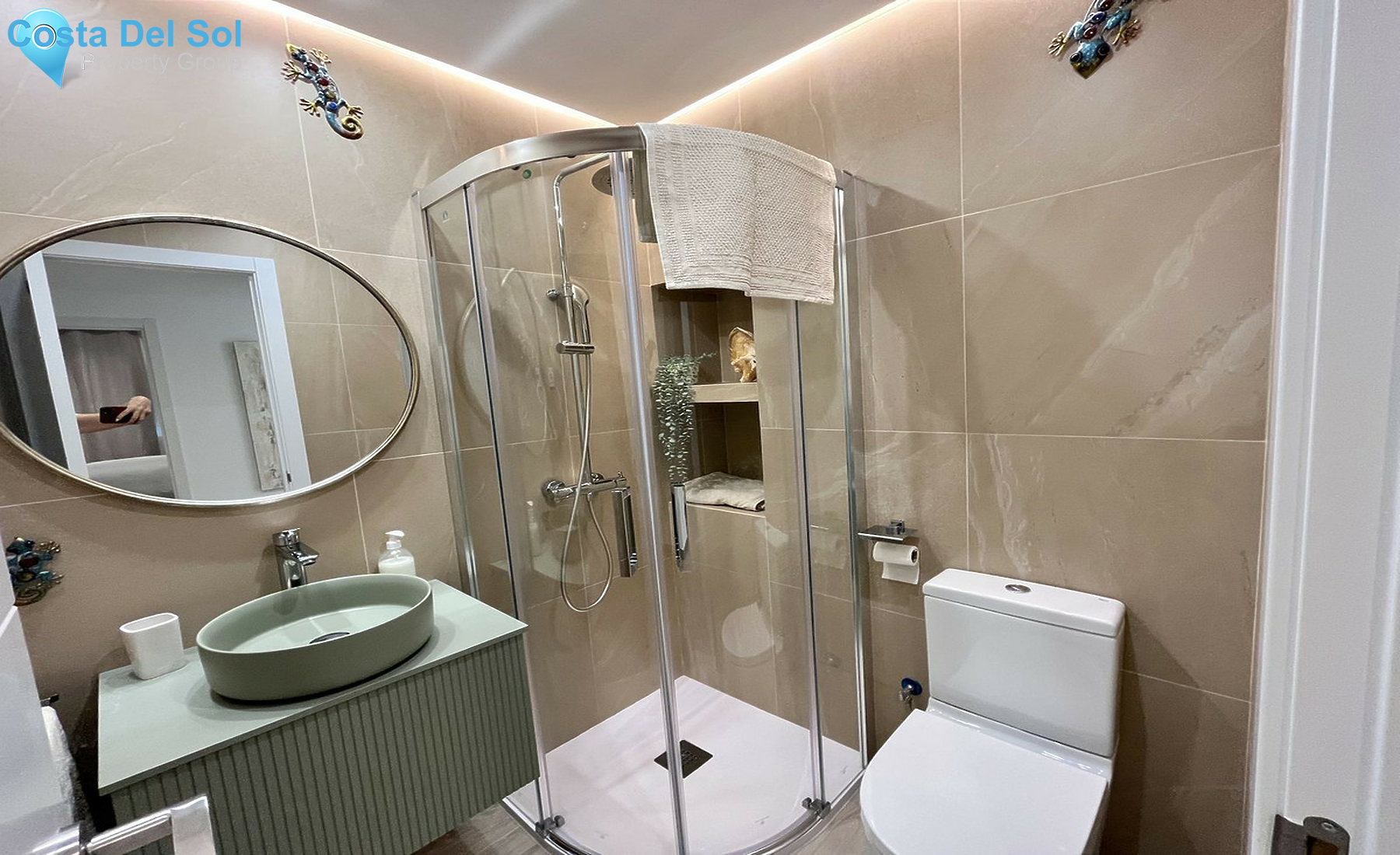 Ground Floor Apartment in The Golden Mile-1433263