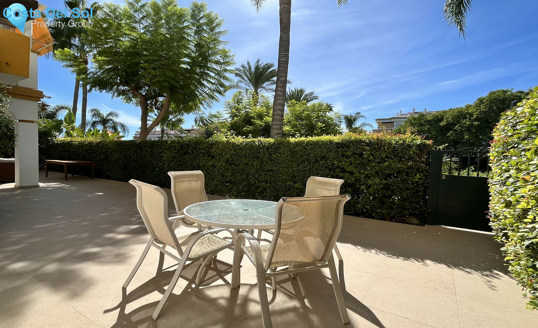 Ground Floor Apartment in The Golden Mile-1433254