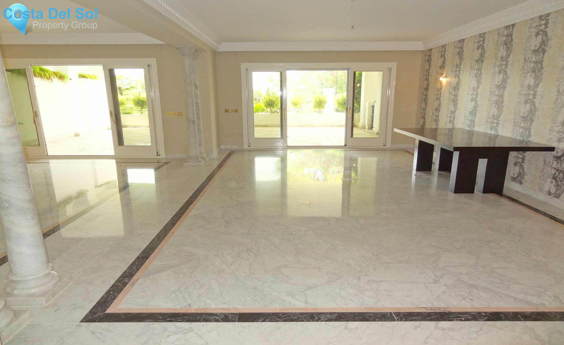 Ground Floor Apartment in The Golden Mile-1151340