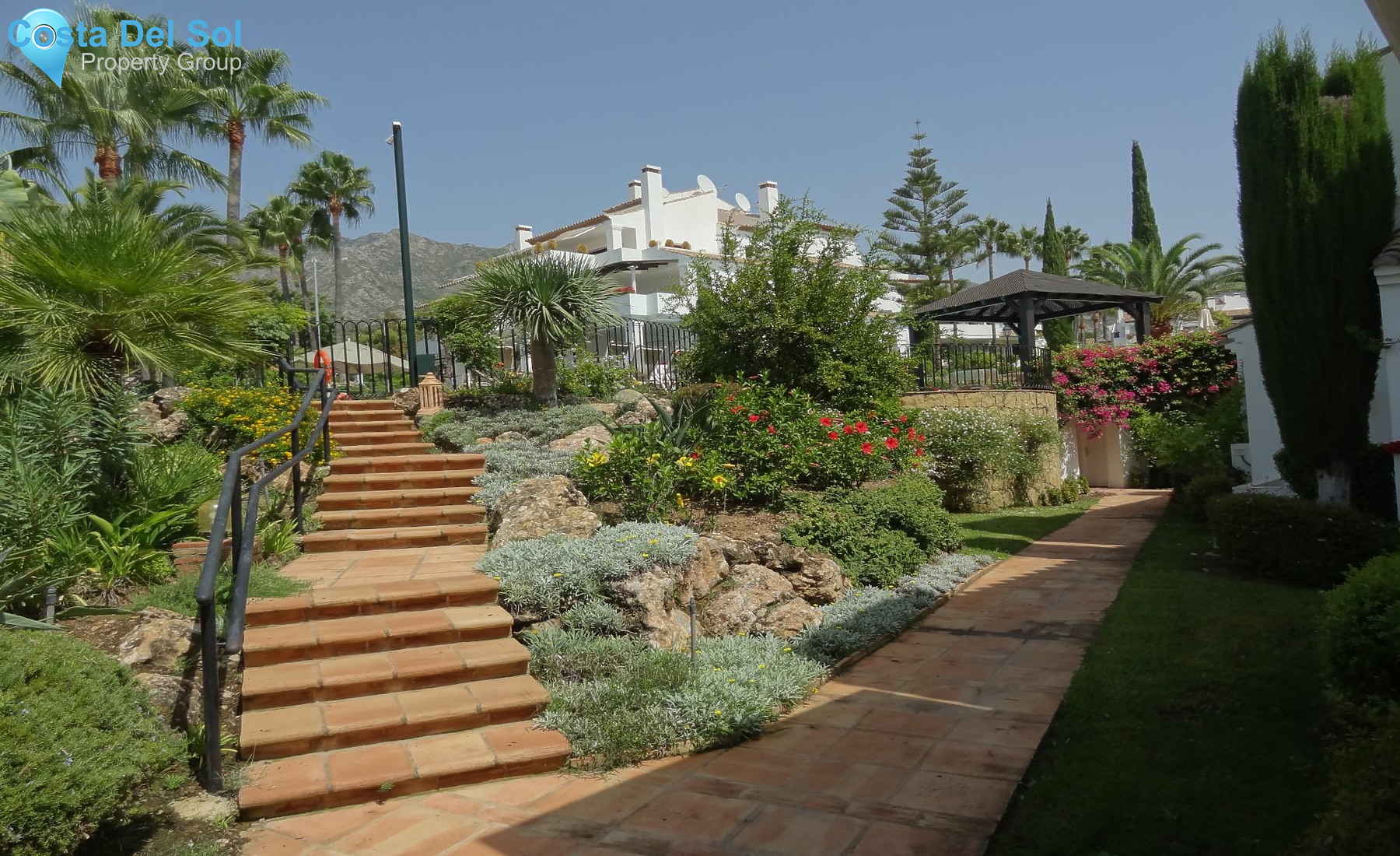 Ground Floor Apartment in The Golden Mile-1151347