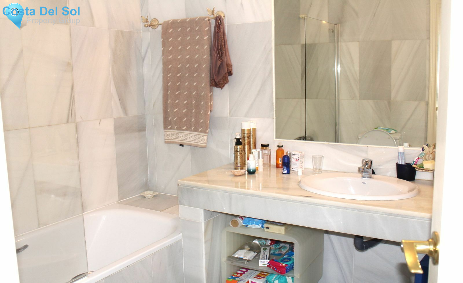 Ground Floor Apartment in The Golden Mile-1152061