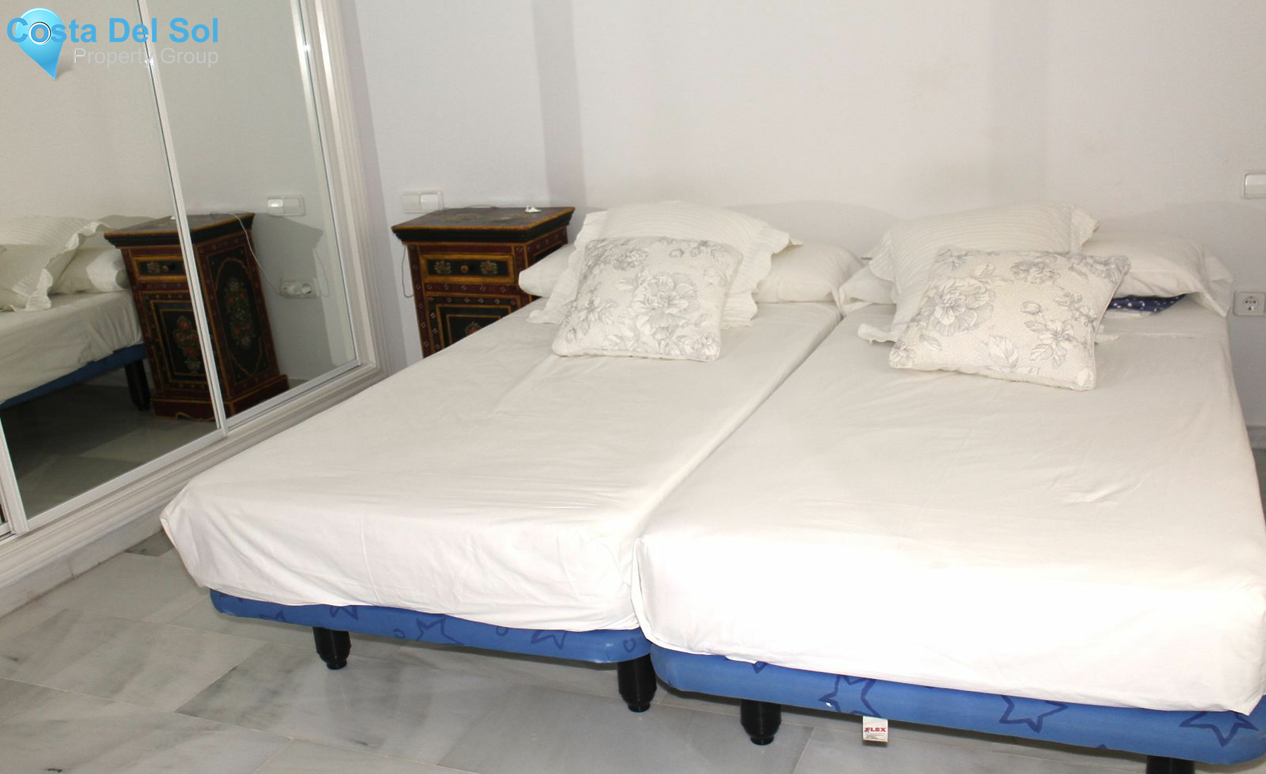 Ground Floor Apartment in The Golden Mile-1152062