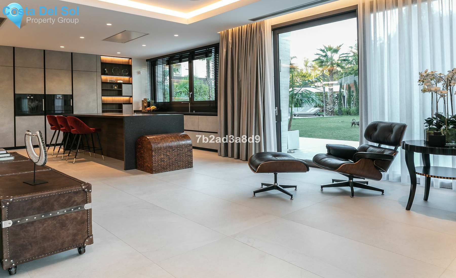 Ground Floor Apartment in The Golden Mile-1202177