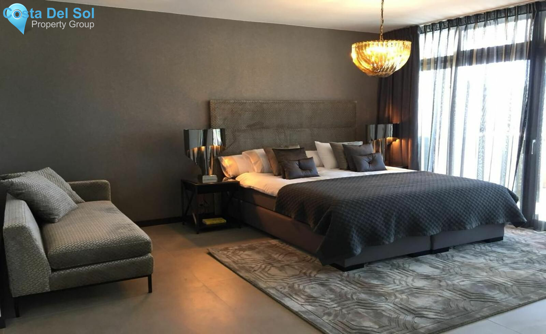 Ground Floor Apartment in The Golden Mile-1205111