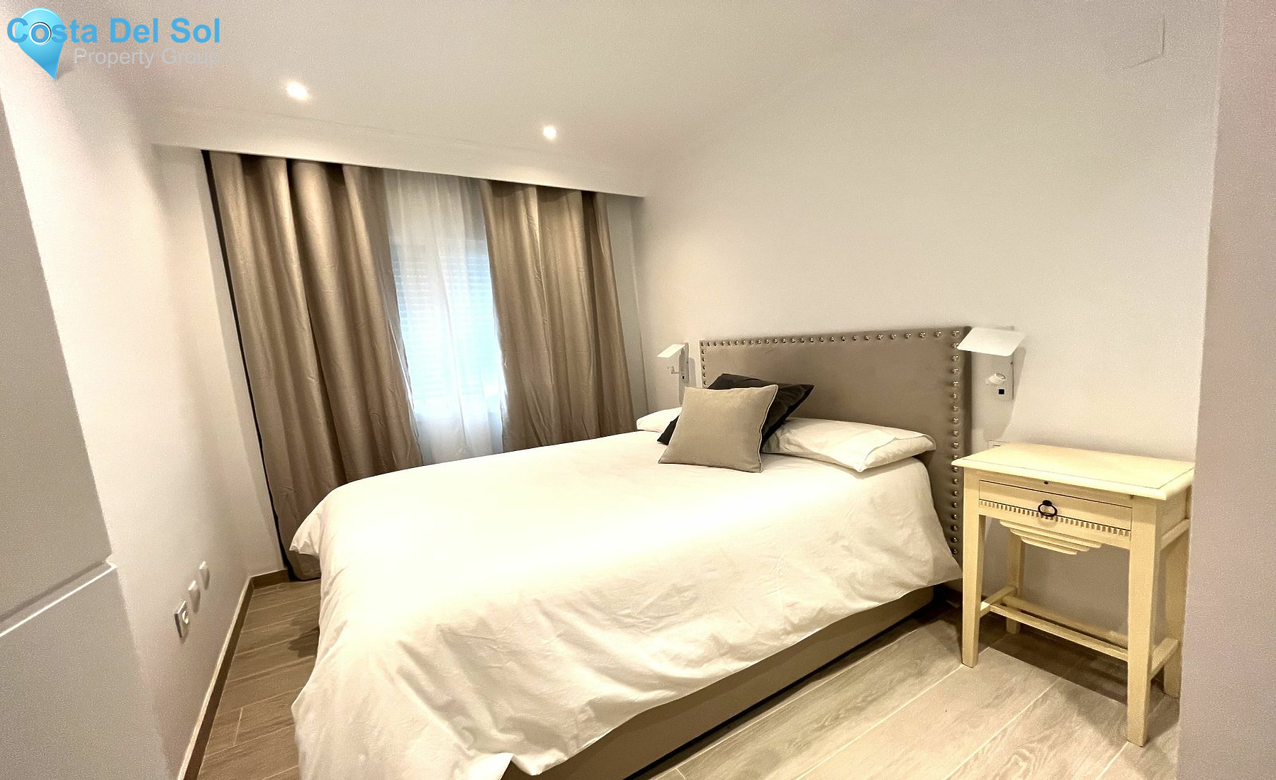 Ground Floor Apartment in The Golden Mile-1552007