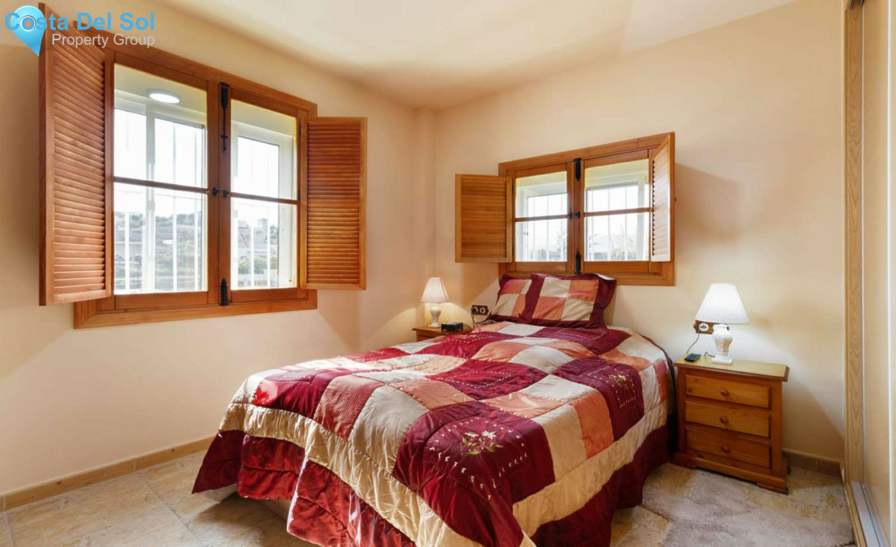 House in Alhaurín de la Torre-1267068