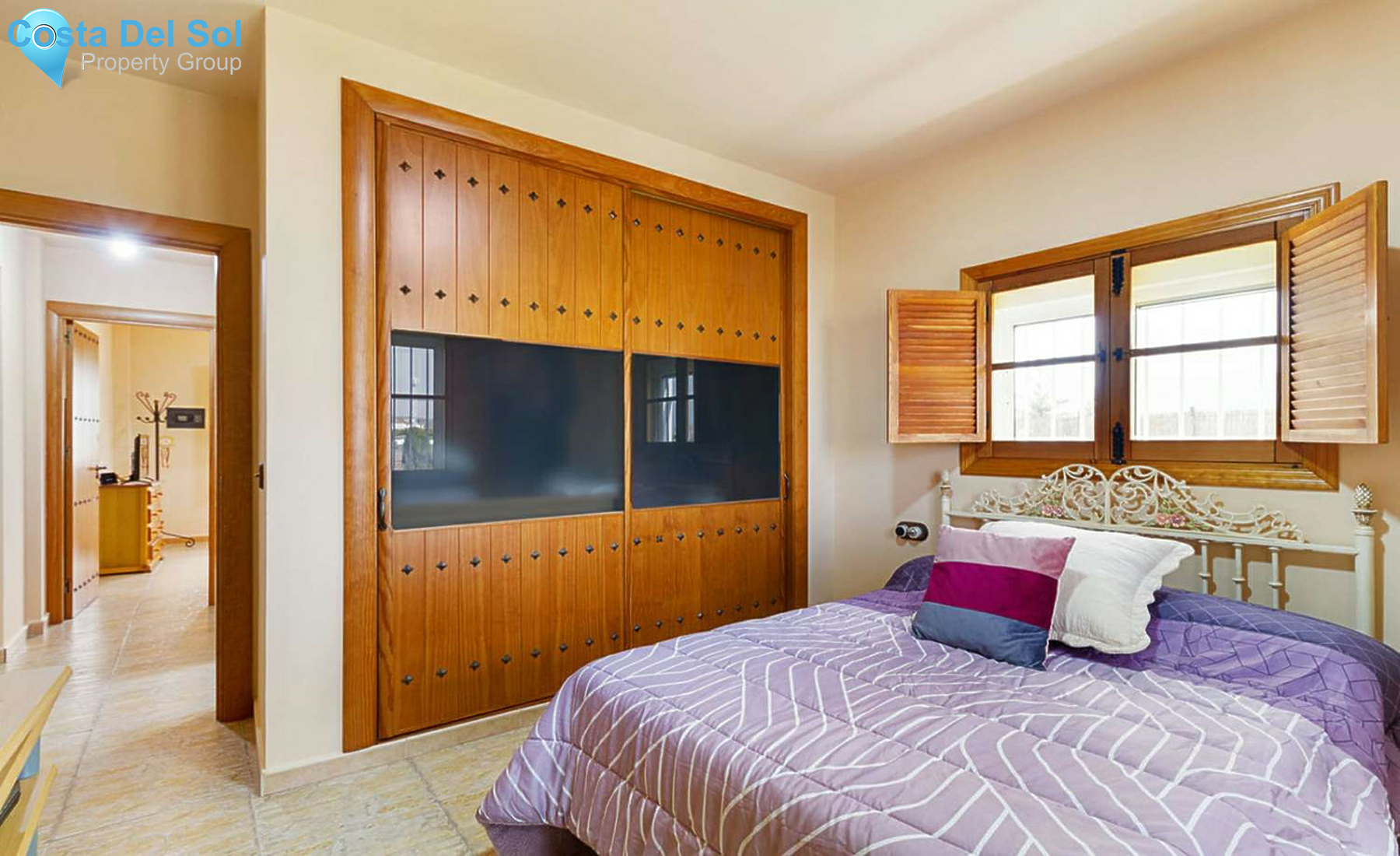 House in Alhaurín de la Torre-1267074