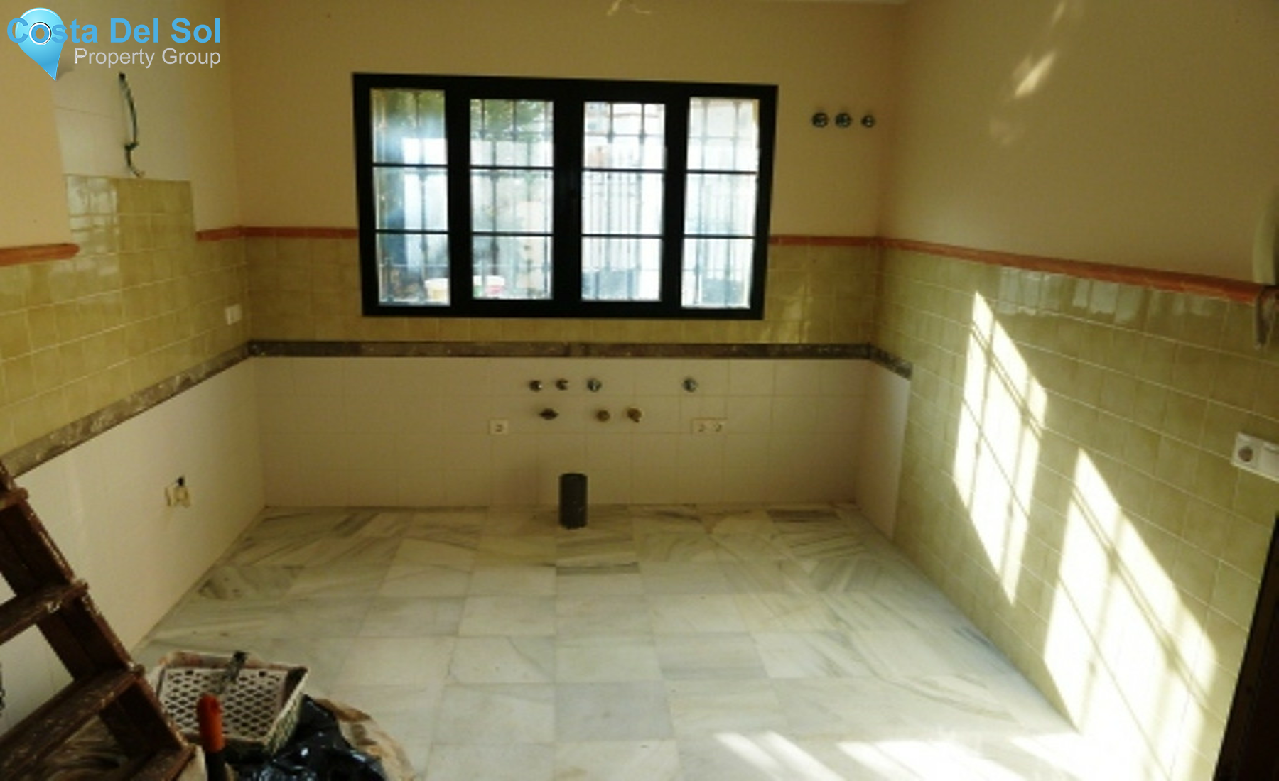 House in Alhaurín de la Torre-1335871