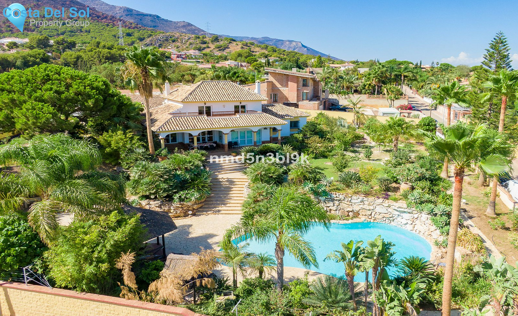 House in Alhaurín de la Torre-1437752