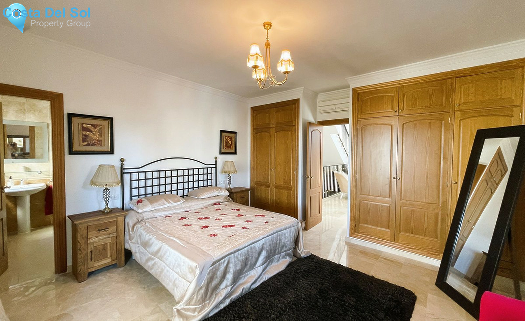 House in Alhaurín el Grande-1235692