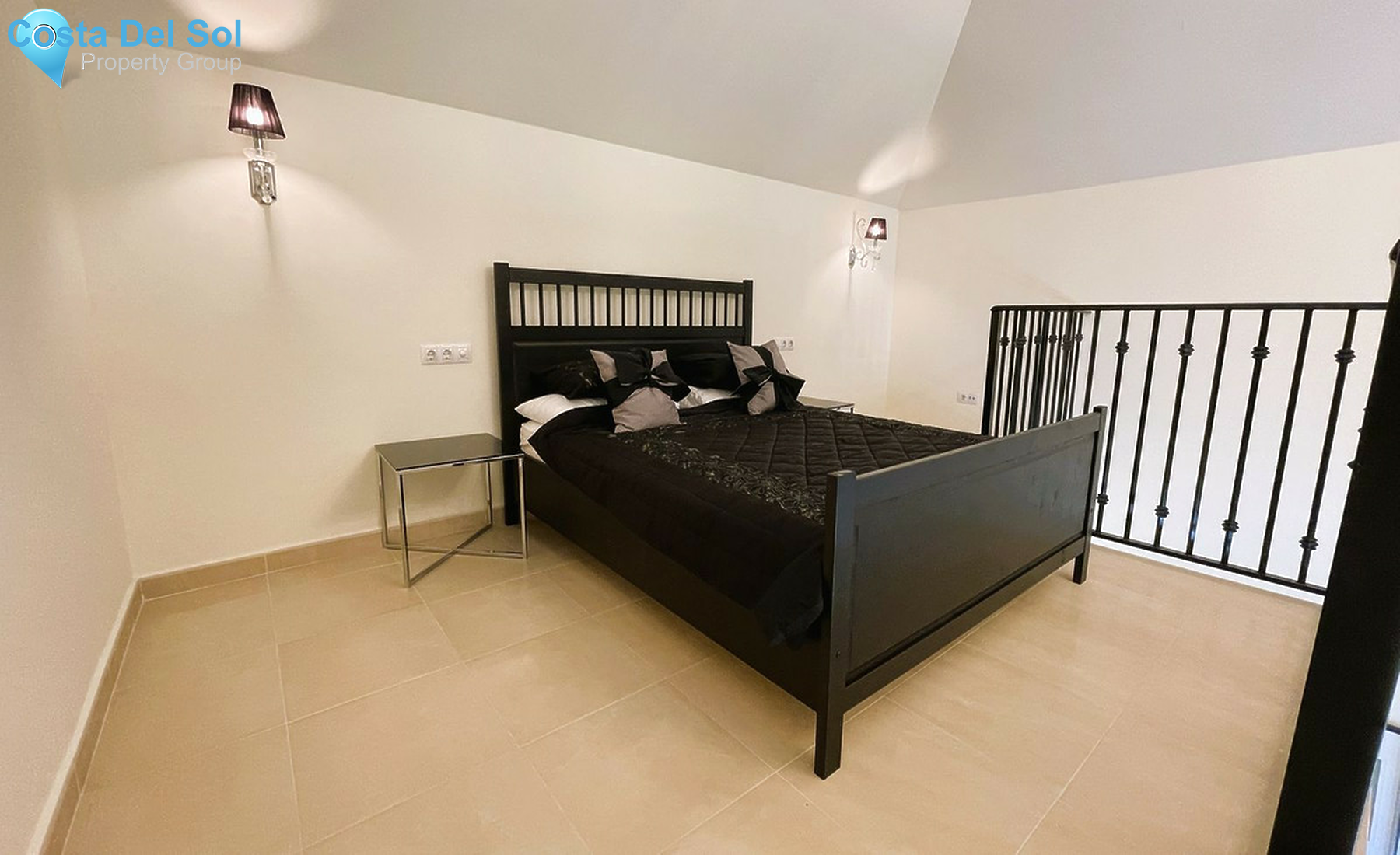 House in Alhaurín el Grande-1235694