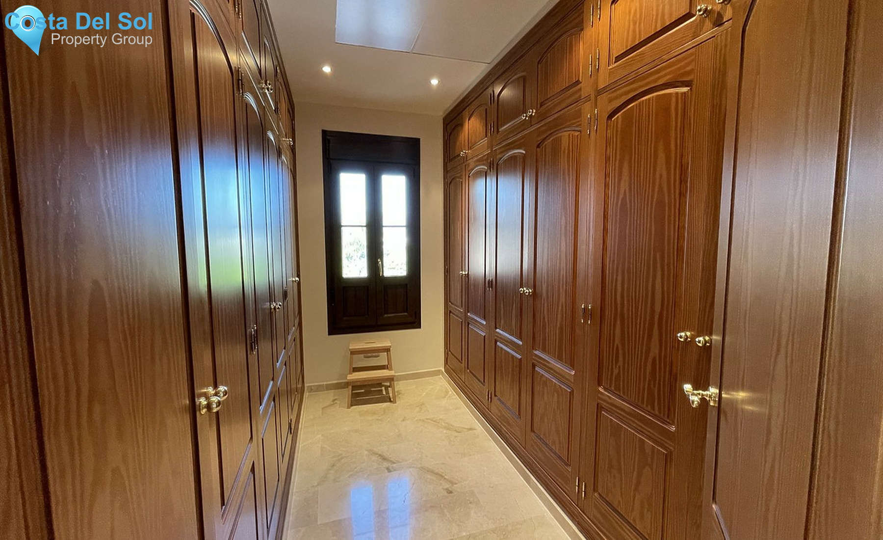 House in Alhaurín el Grande-1235689