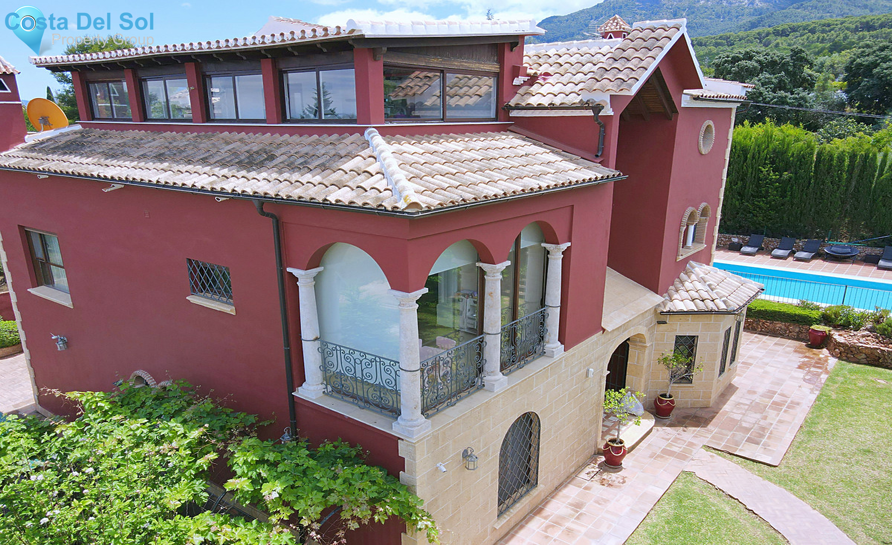 House in Alhaurín el Grande-1349435