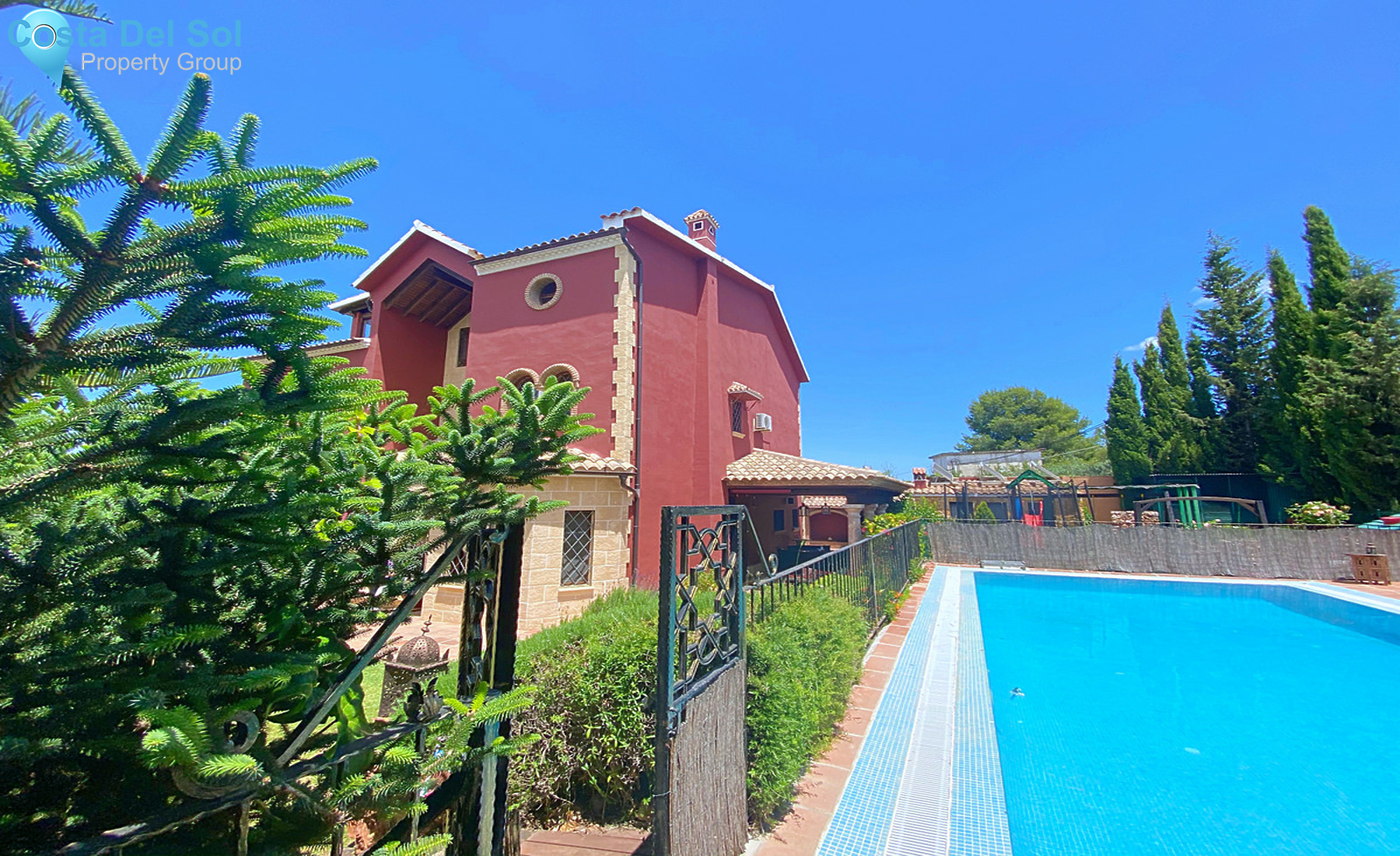 House in Alhaurín el Grande-1349436