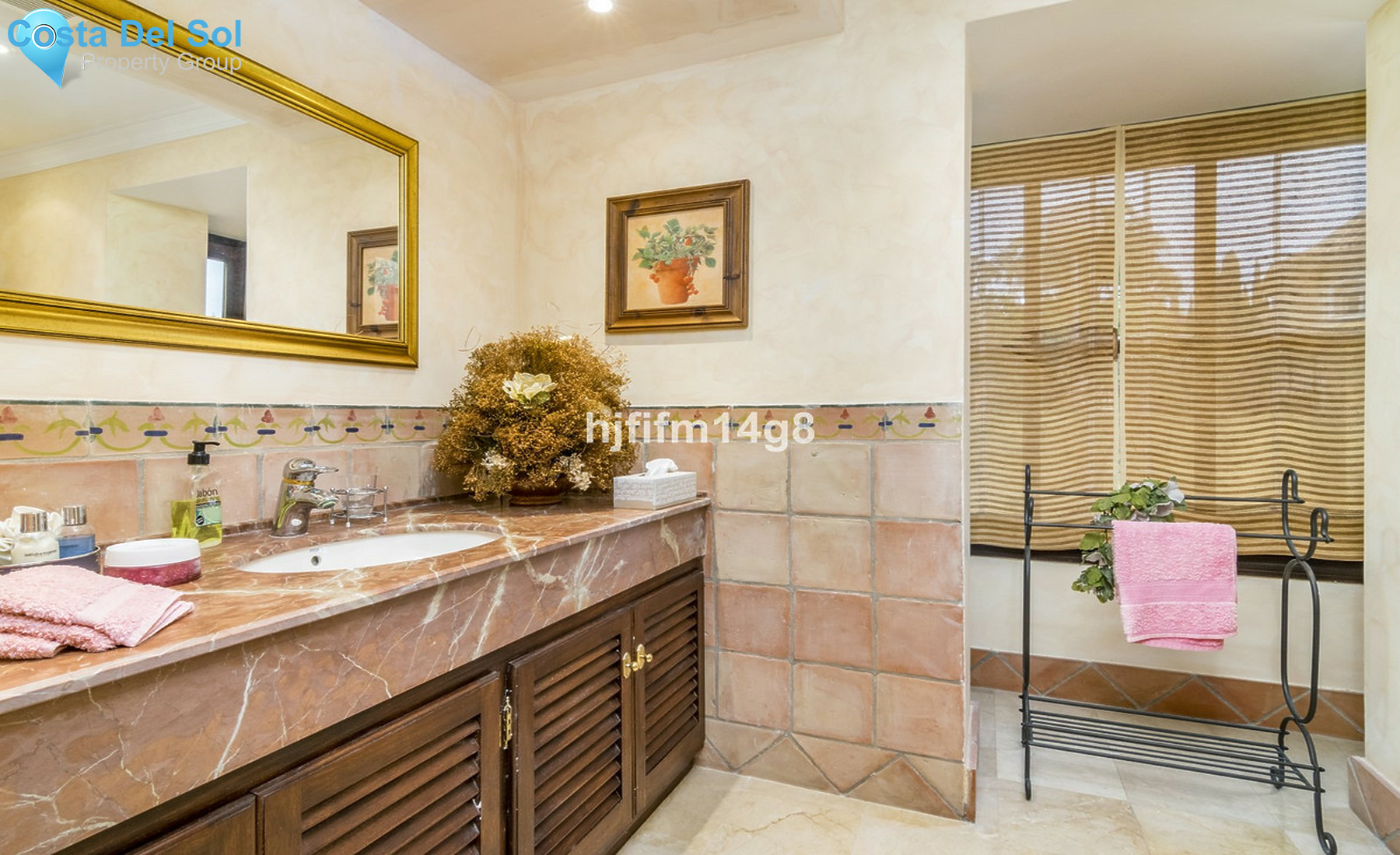 House in Aloha-1529150