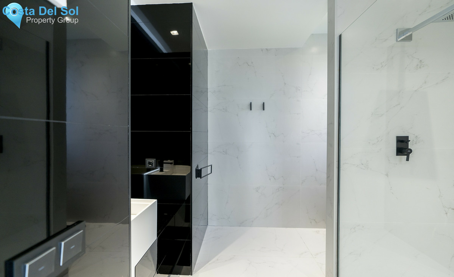 House in Bel Air-1385570