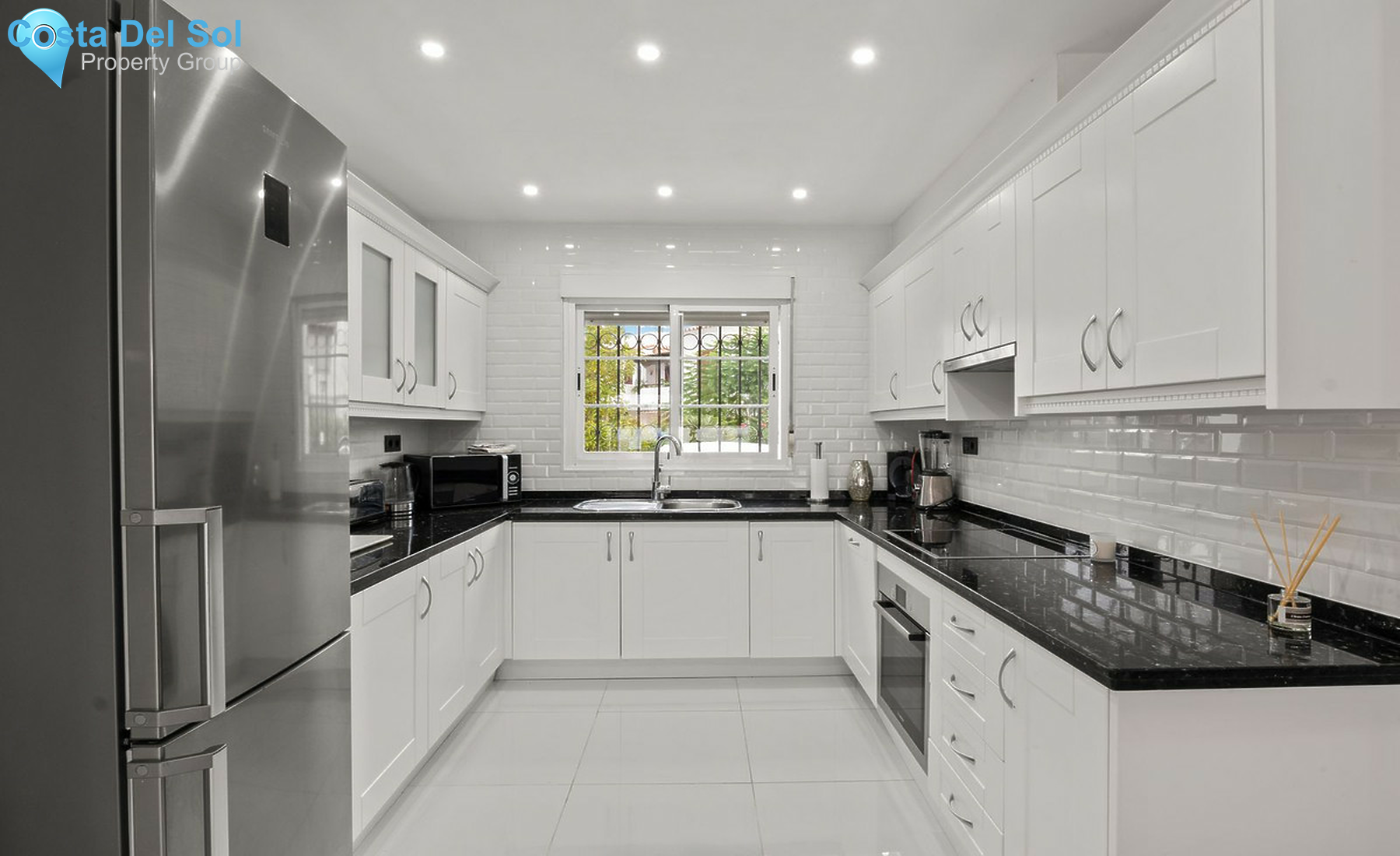 House in Bel Air-1453114