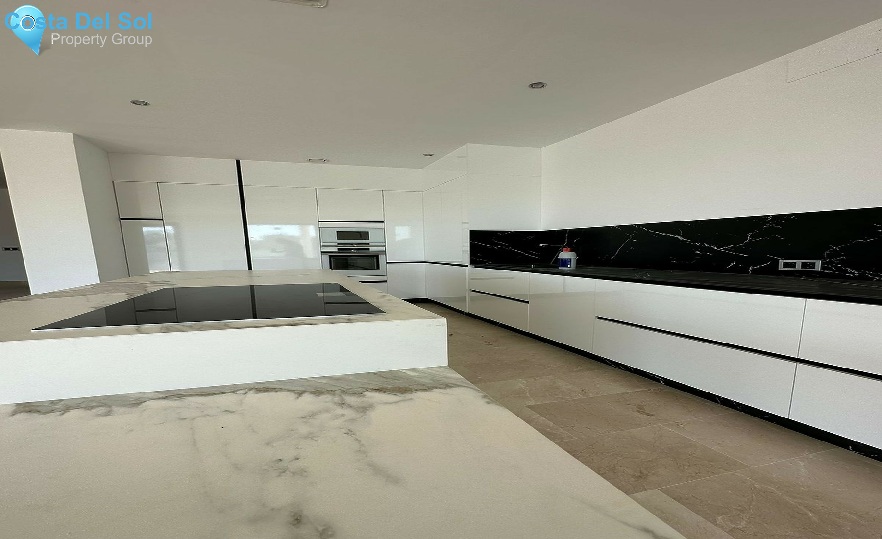 House in Benalmadena Costa-1436559