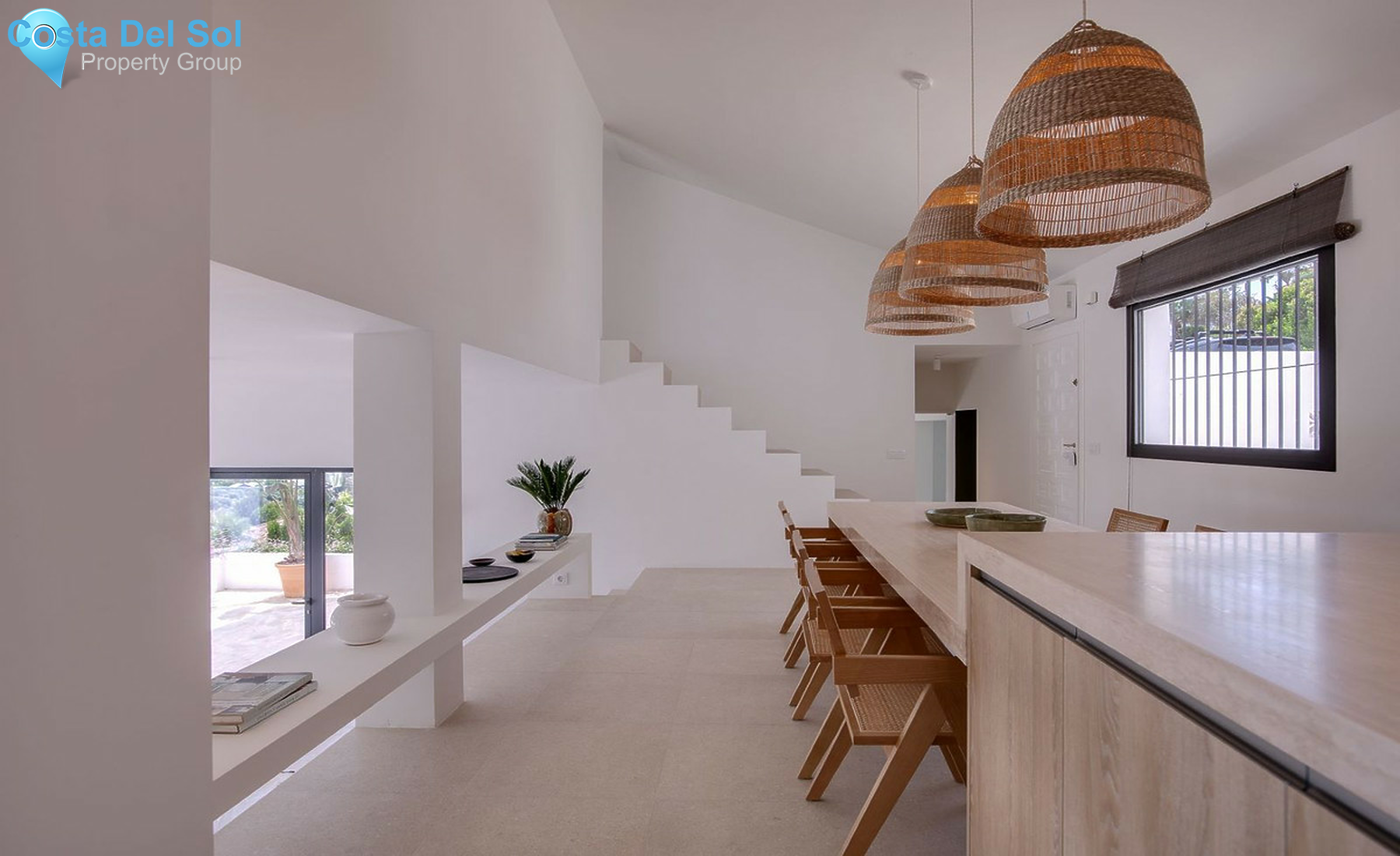 House in El Paraiso-1268106