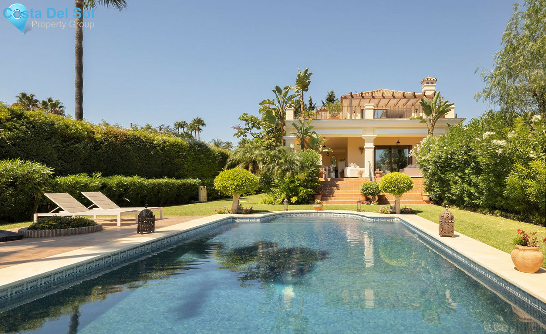 House in El Paraiso-1511677