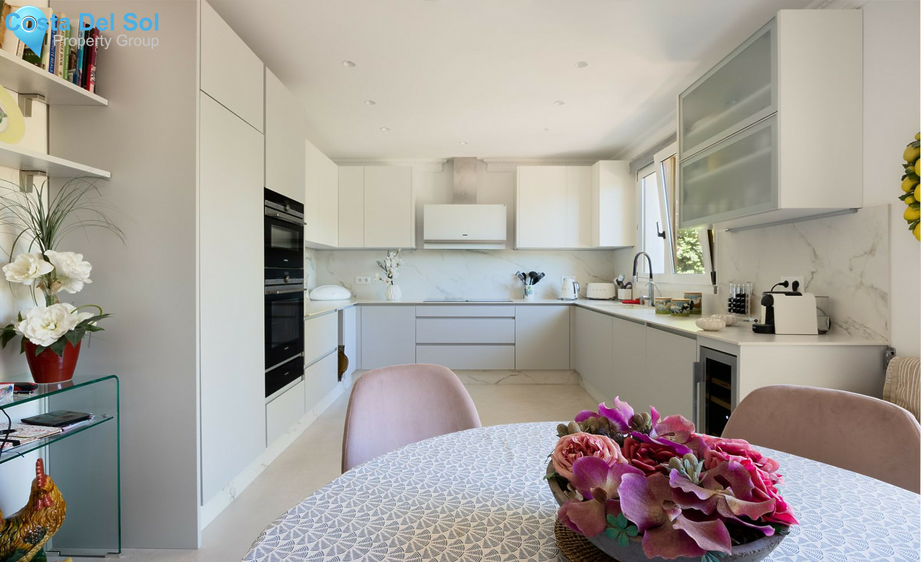 House in El Paraiso-1511686