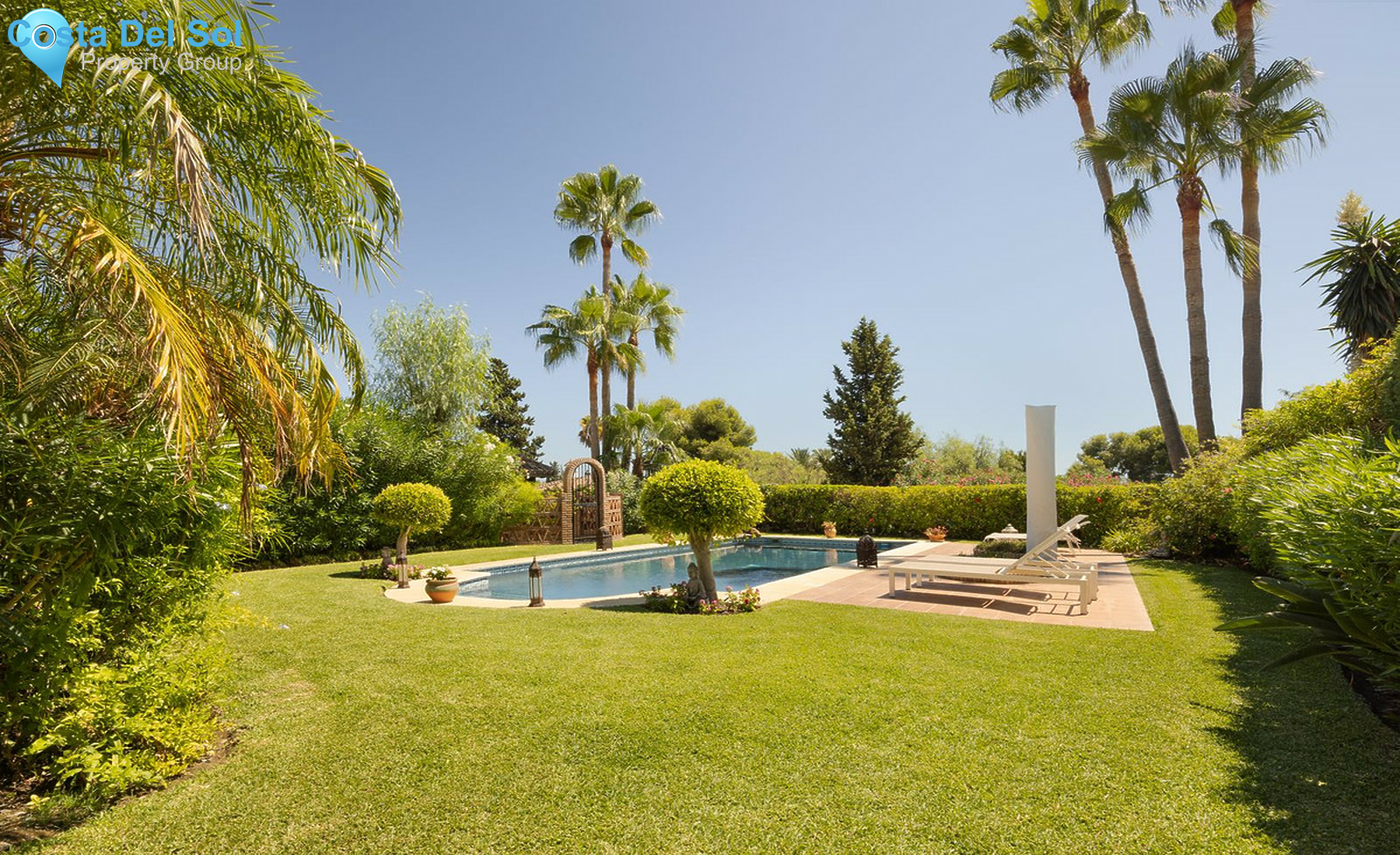 House in El Paraiso-1511679