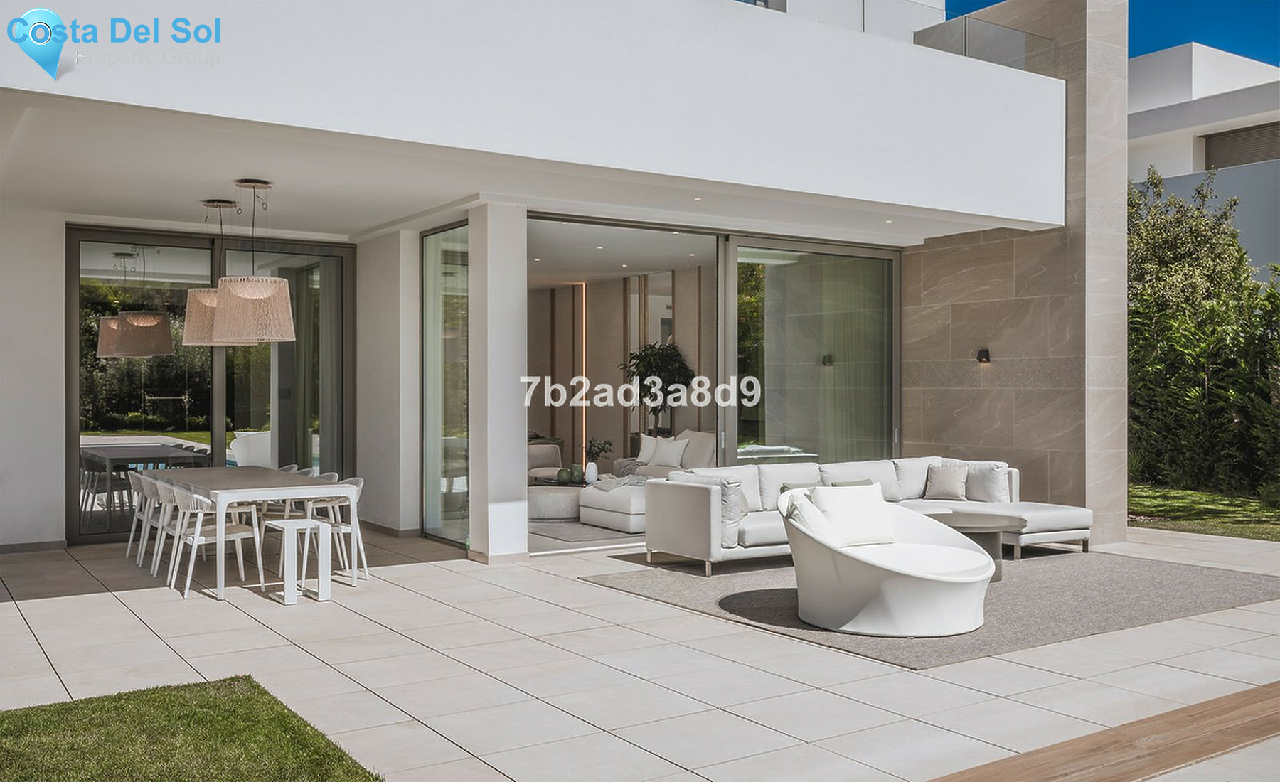 House in El Paraiso-1512278