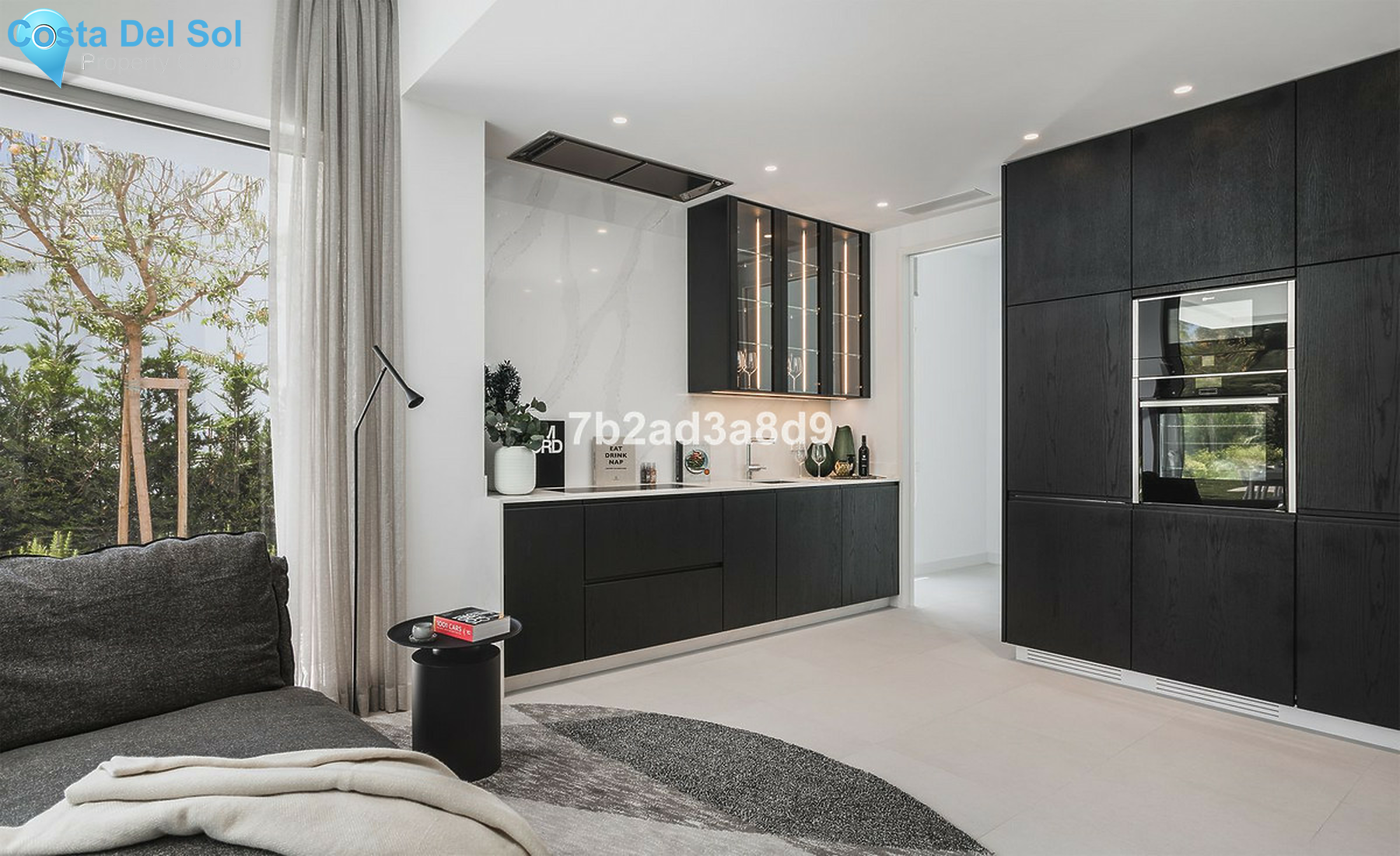 House in El Paraiso-1512266