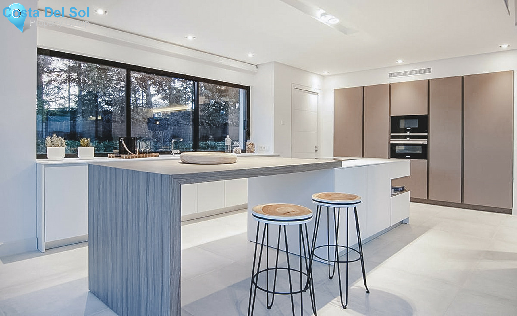 House in Estepona-1411468