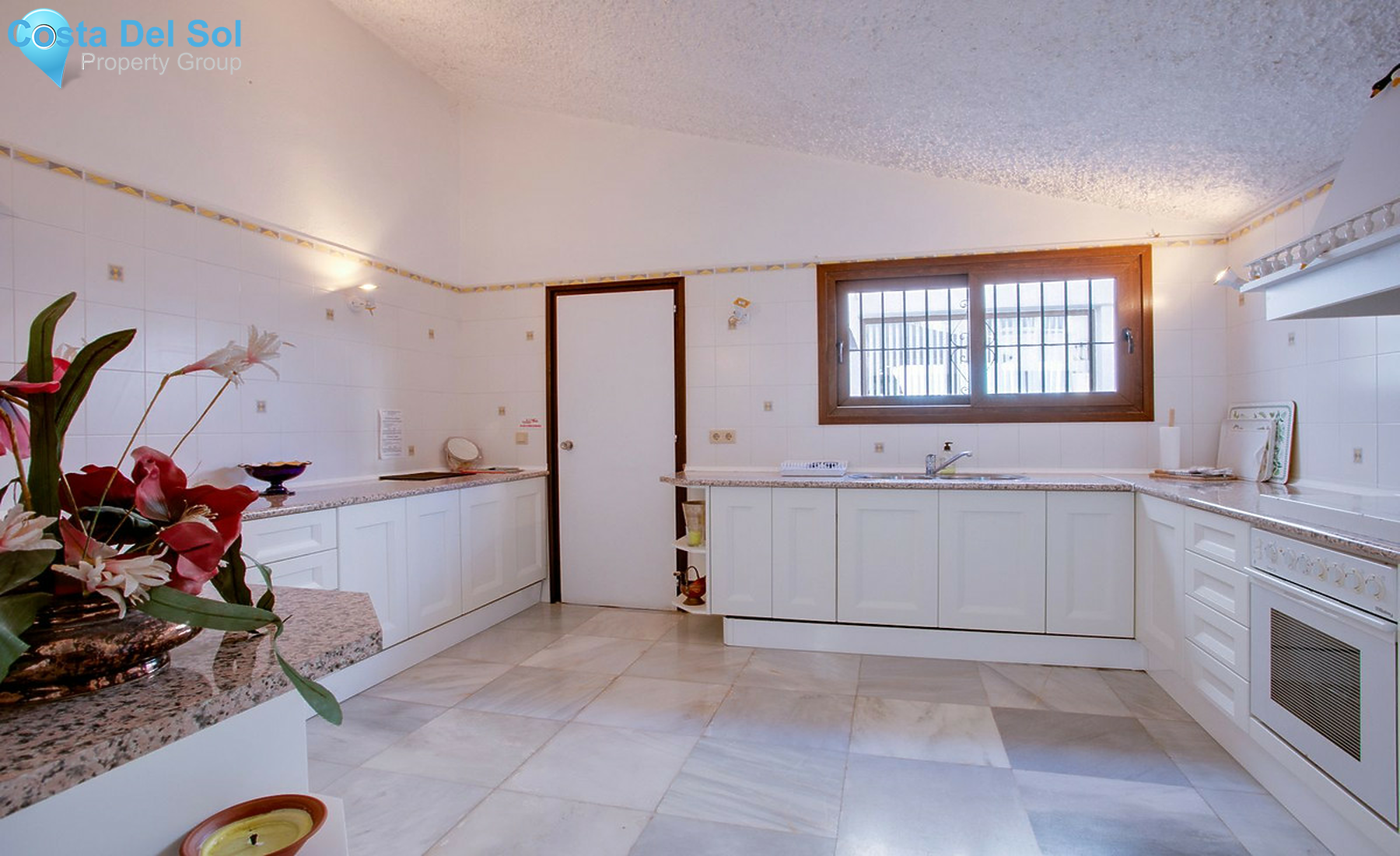 House in Estepona-1415460