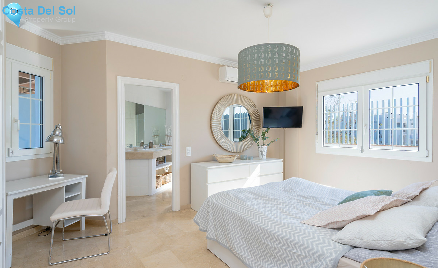 House in Estepona-1523587