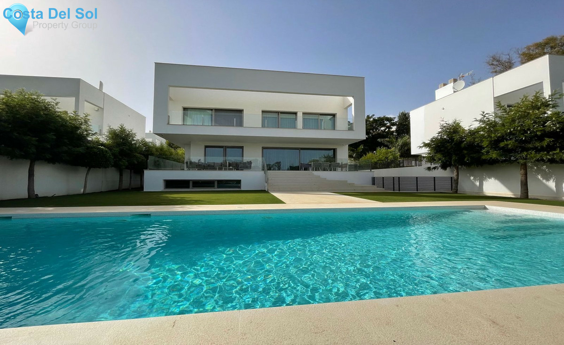 House in Guadalmina Baja-1477536