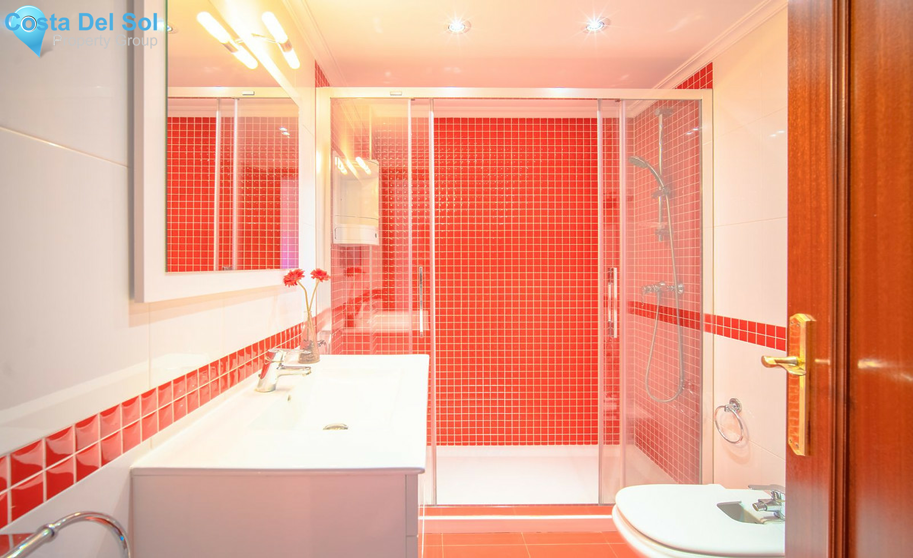 House in Guaro-1254412